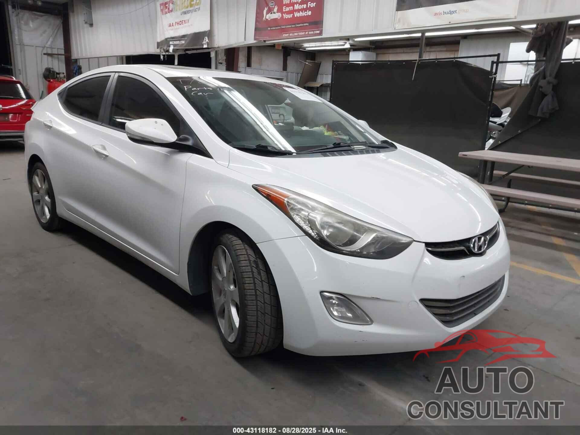 HYUNDAI ELANTRA 2013 - 5NPDH4AE8DH445445