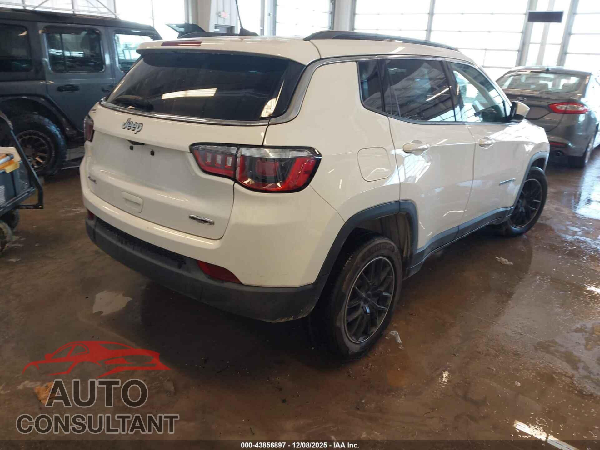 JEEP COMPASS 2019 - 3C4NJDBB4KT809807