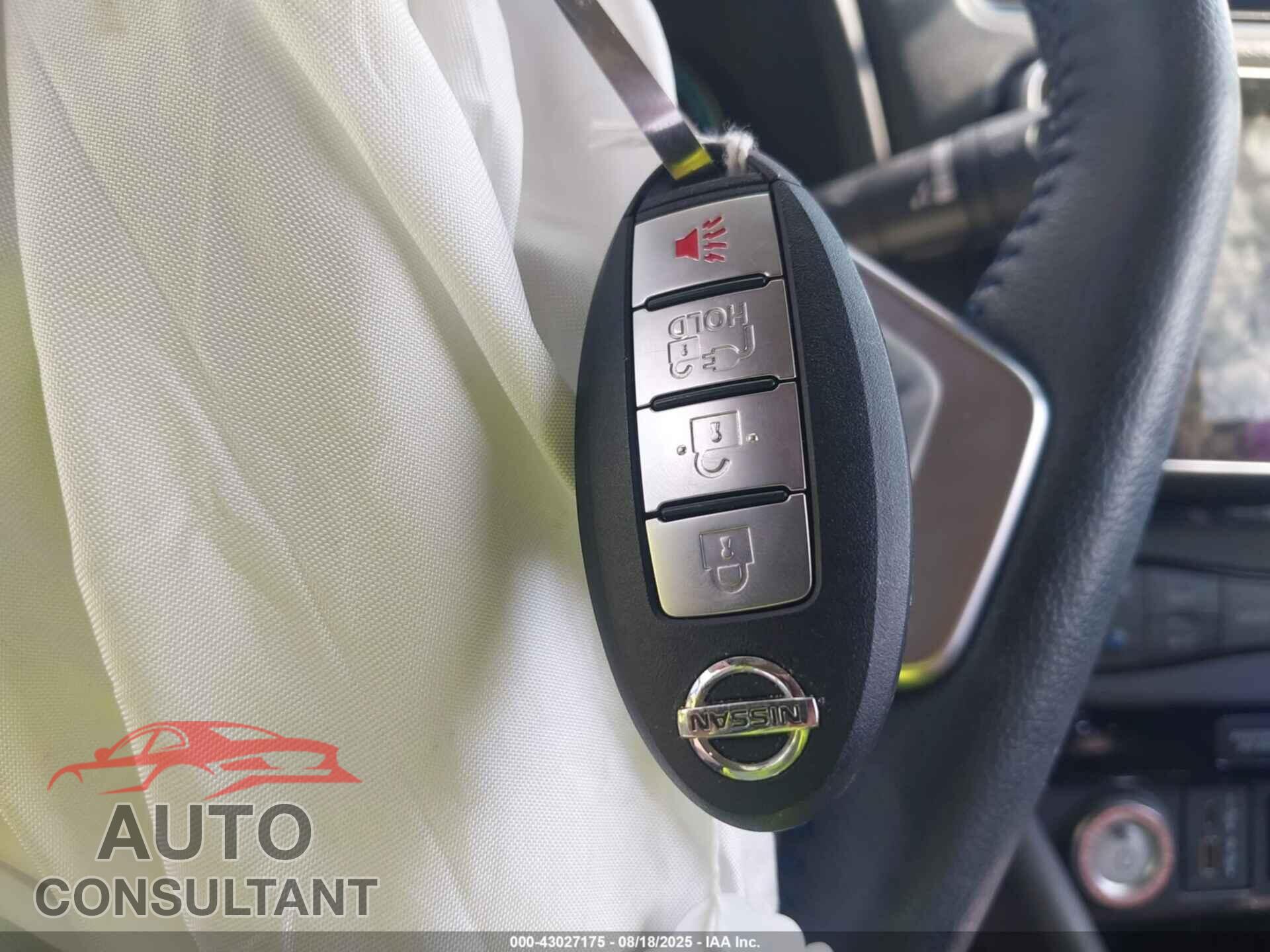 NISSAN LEAF 2021 - 1N4BZ1DV5MC556695