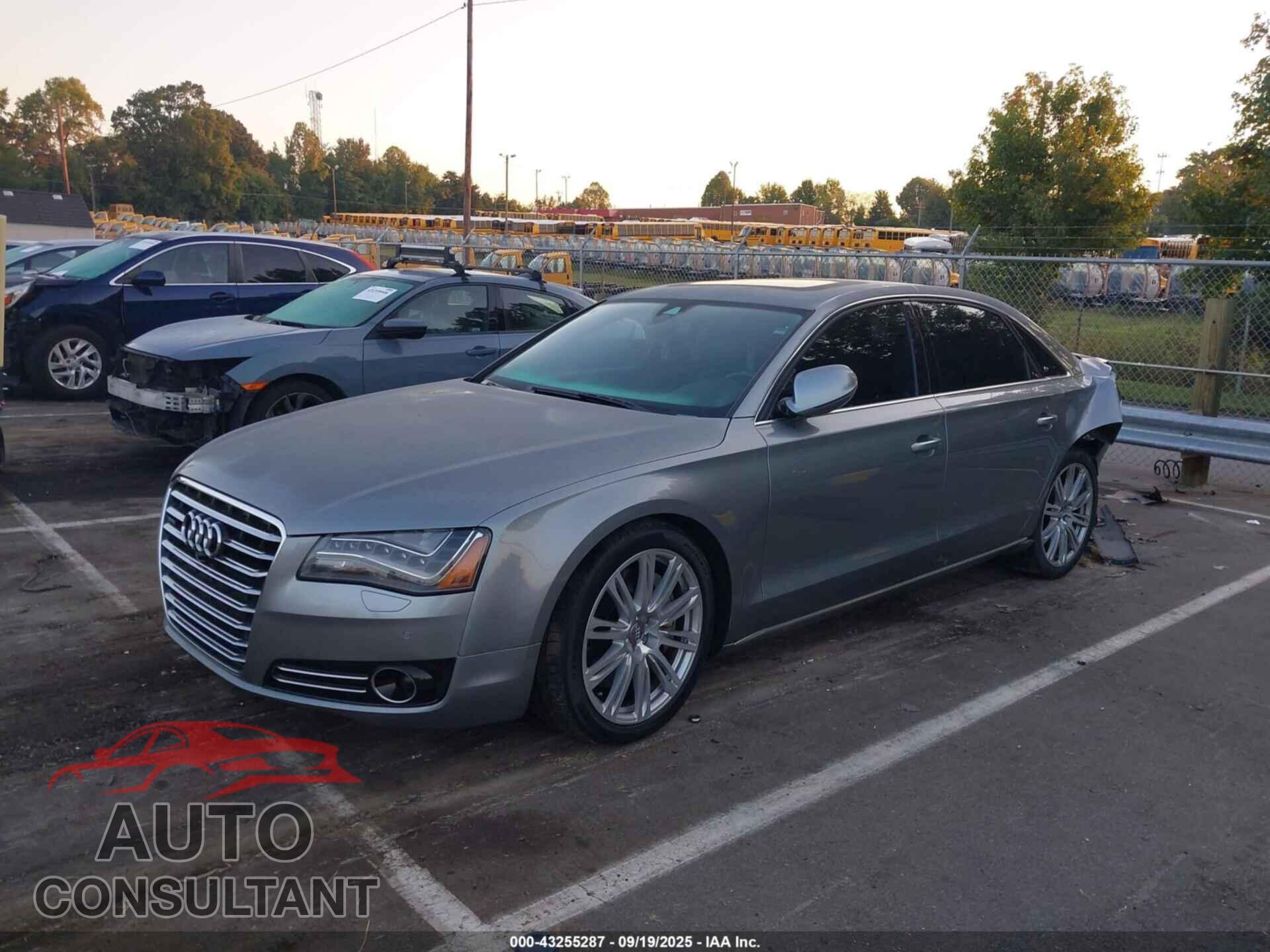 AUDI A8 L 2014 - WAUR2AFD4EN006408