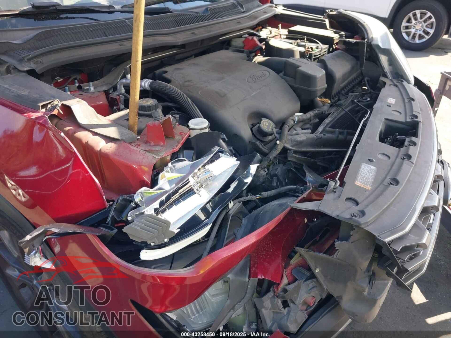 FORD EXPLORER 2017 - 1FM5K7D84HGA27497