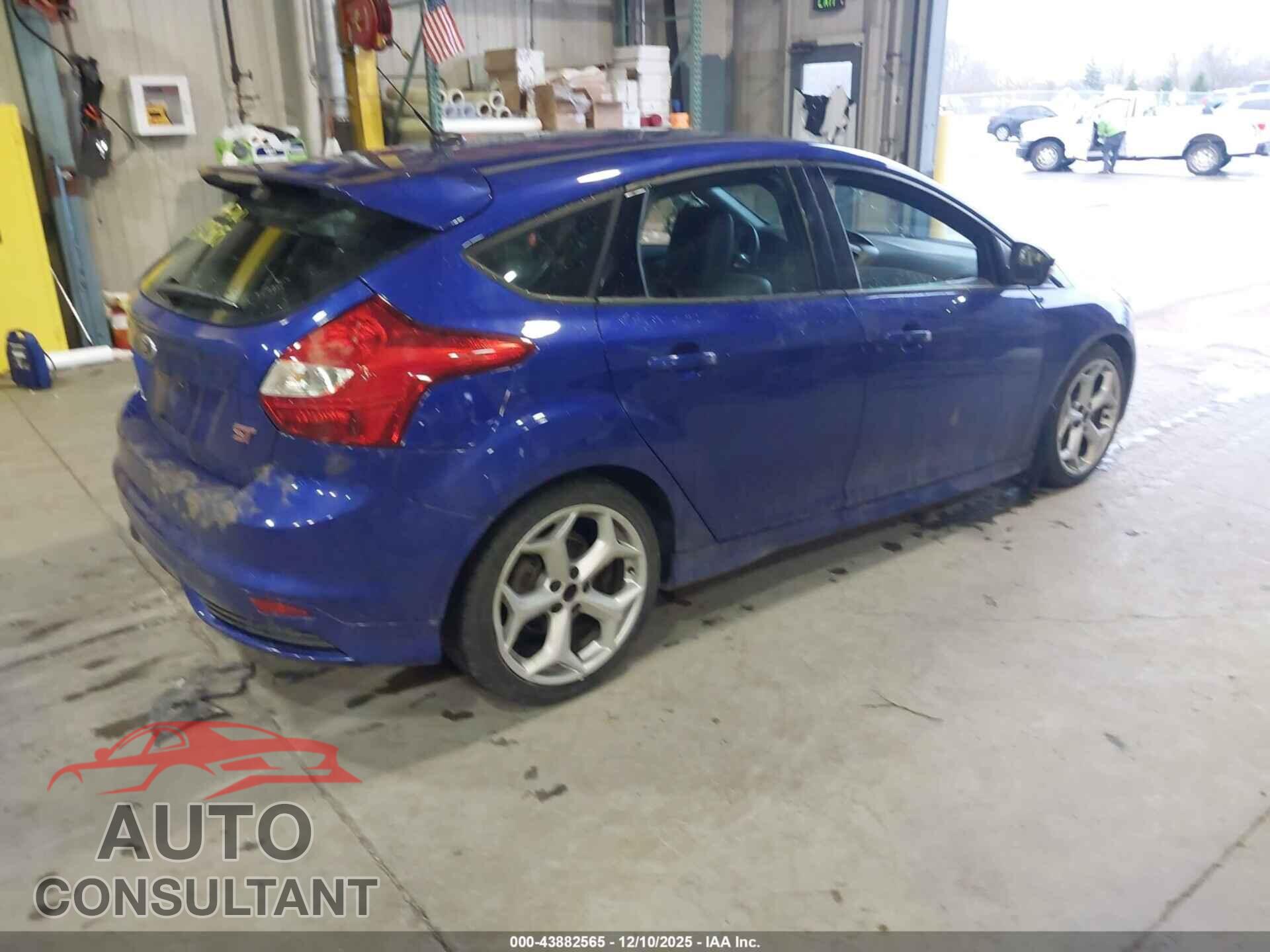 FORD FOCUS ST 2013 - 1FADP3L96DL300516