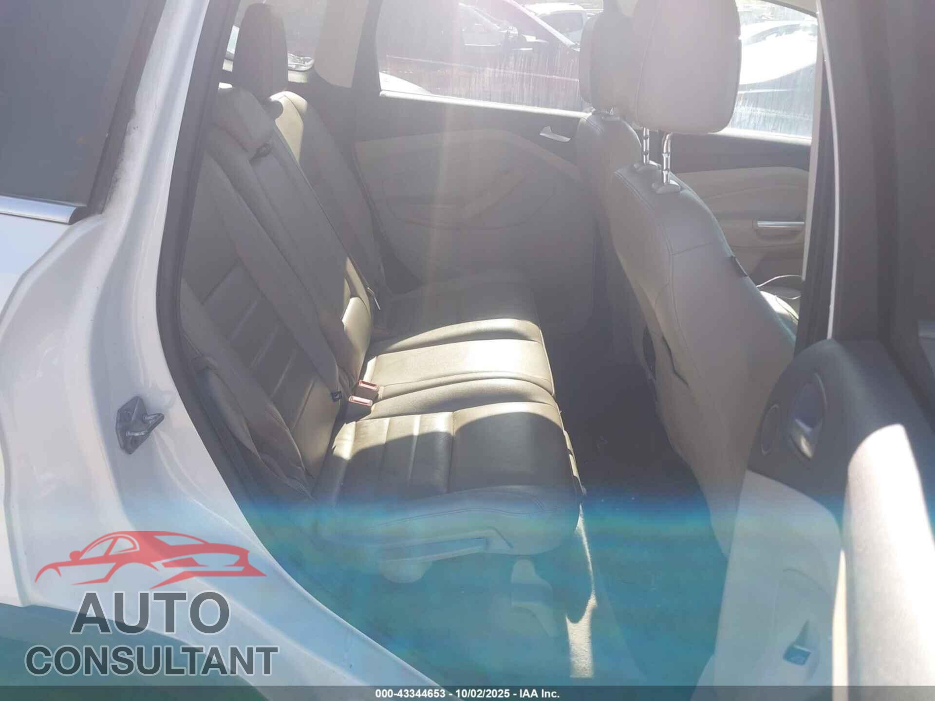 FORD ESCAPE 2014 - 1FMCU9J93EUC24362
