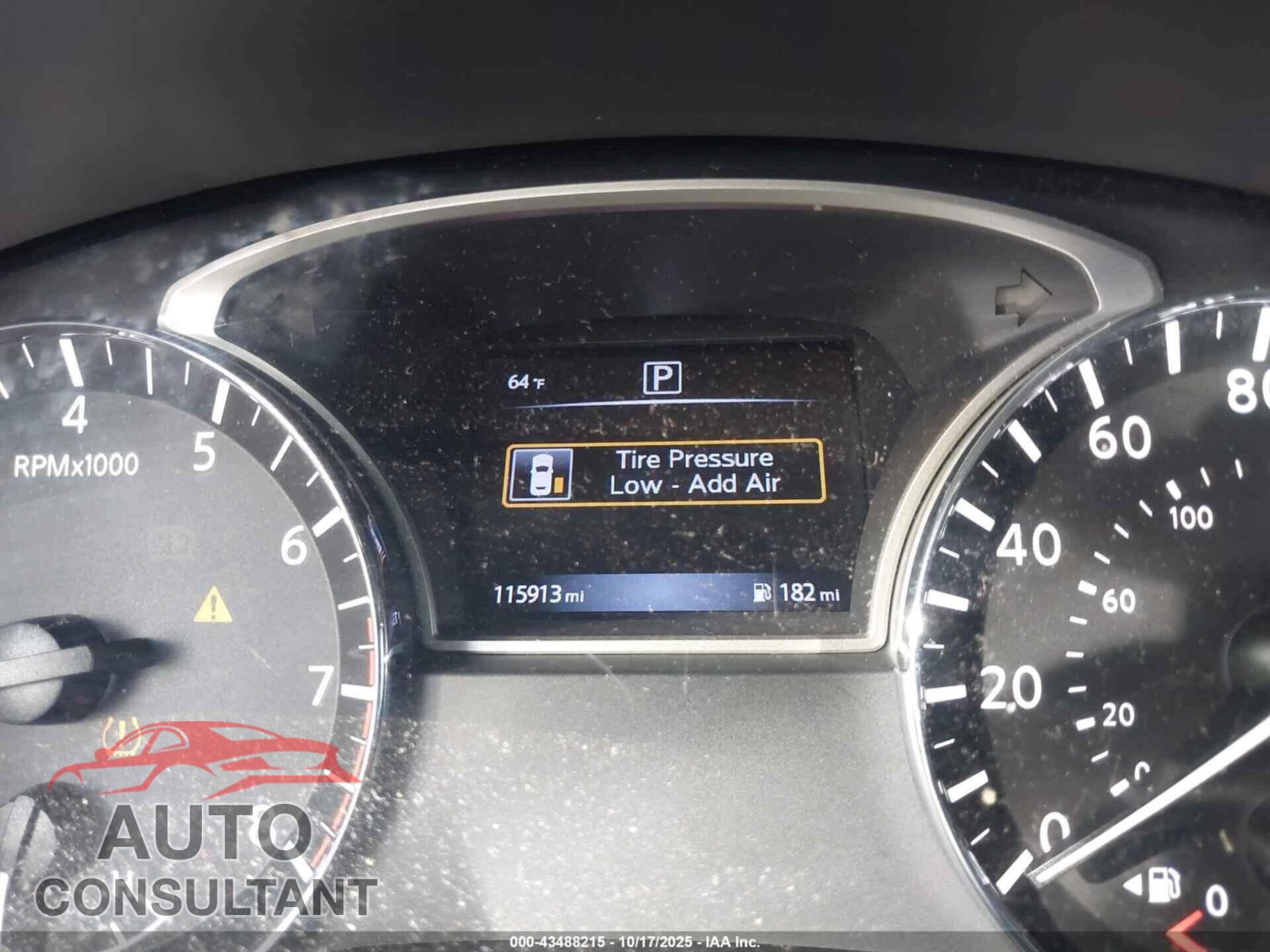 NISSAN PATHFINDER 2017 - 5N1DR2MN5HC679701
