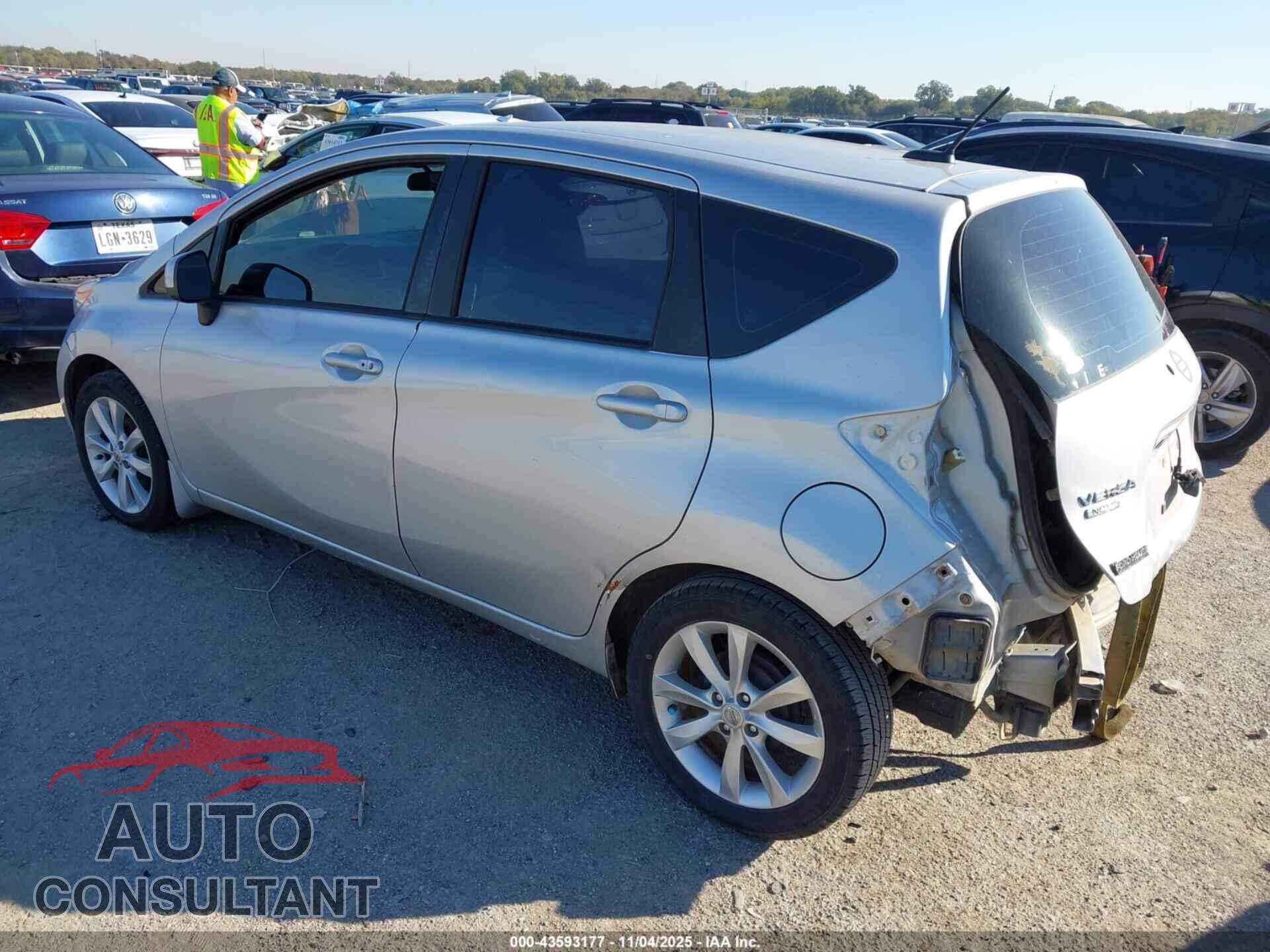 NISSAN VERSA NOTE 2014 - 3N1CE2CP9EL433610