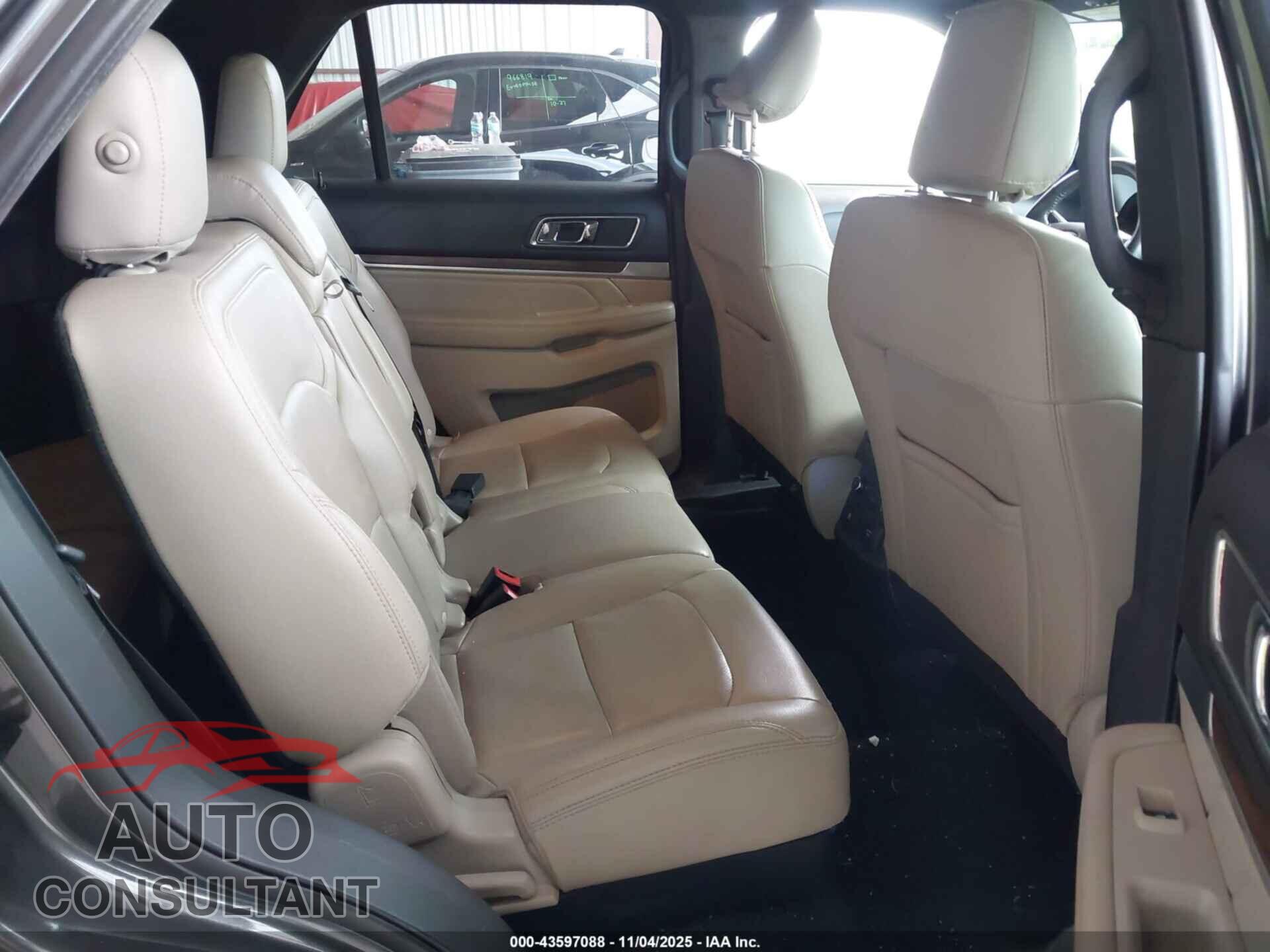 FORD EXPLORER 2019 - 1FM5K7F87KGB10619