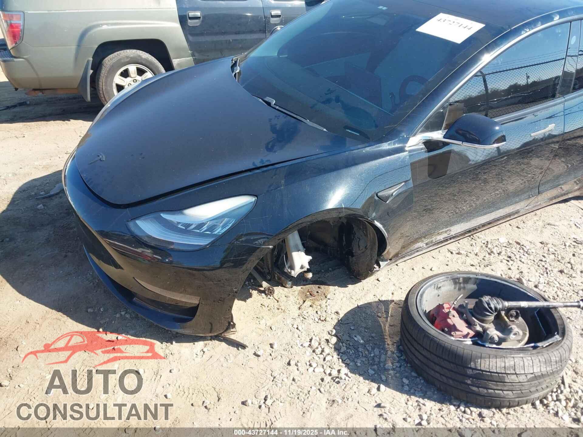 TESLA MODEL 3 2020 - 5YJ3E1EC2LF714385