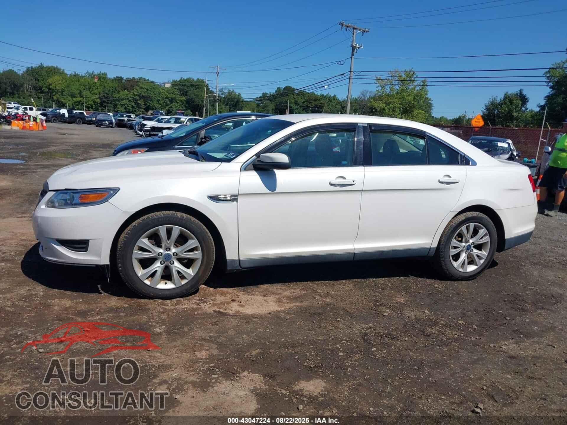 FORD TAURUS 2011 - 1FAHP2EW7BG136987