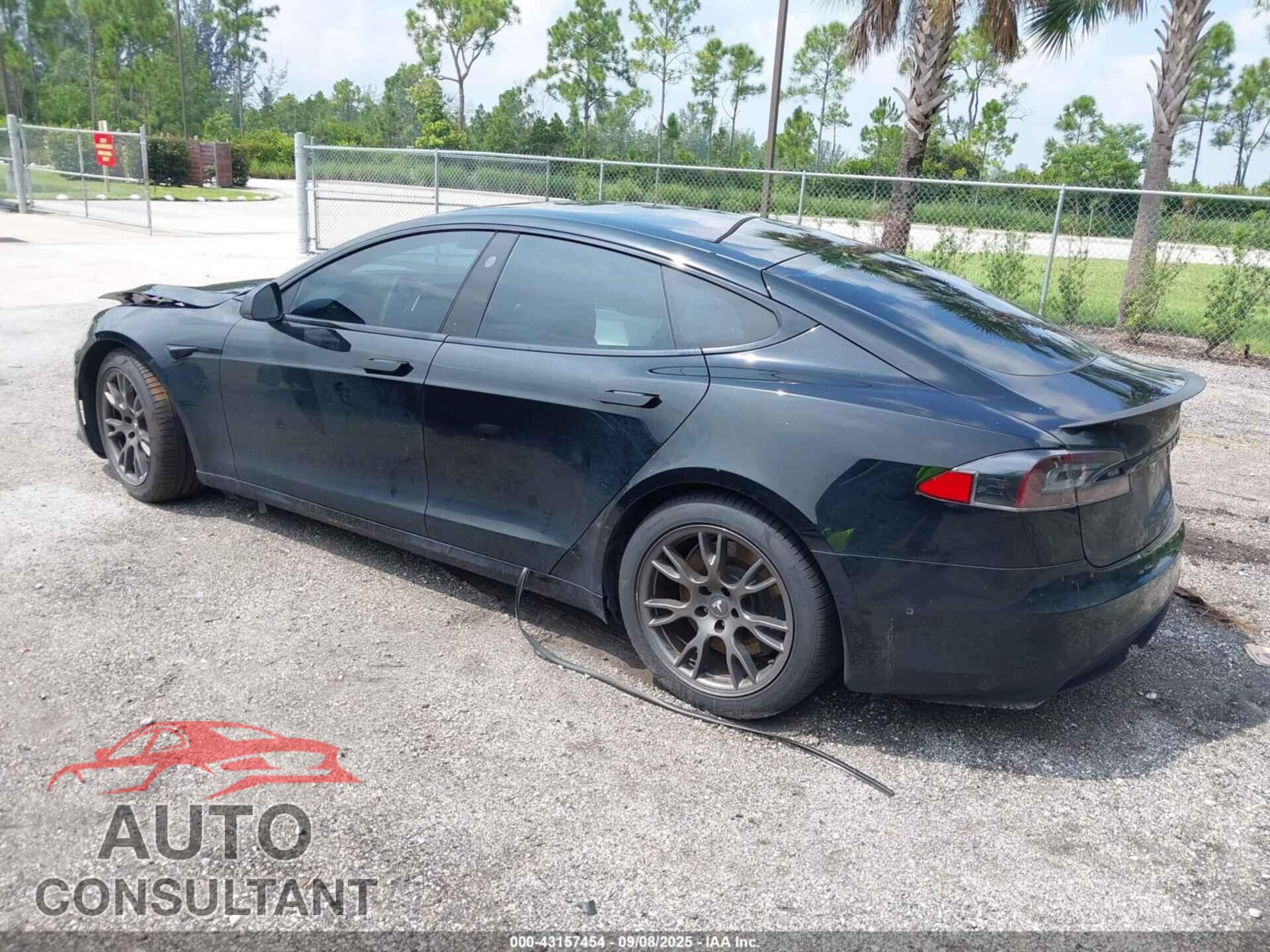 TESLA MODEL S 2021 - 5YJSA1E68MF453413