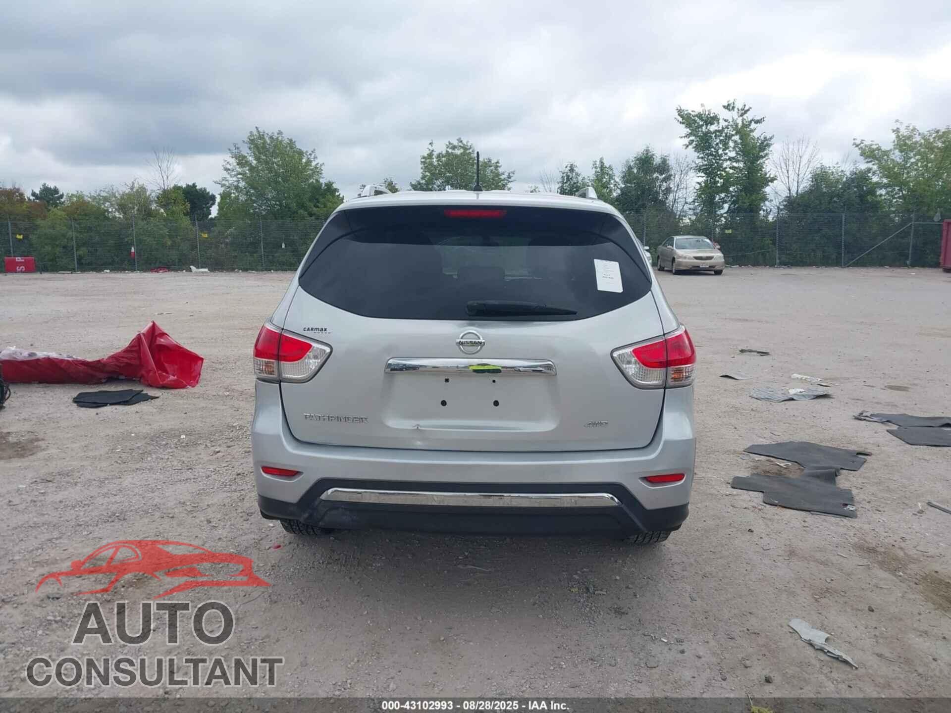 NISSAN PATHFINDER 2015 - 5N1AR2MM0FC694792