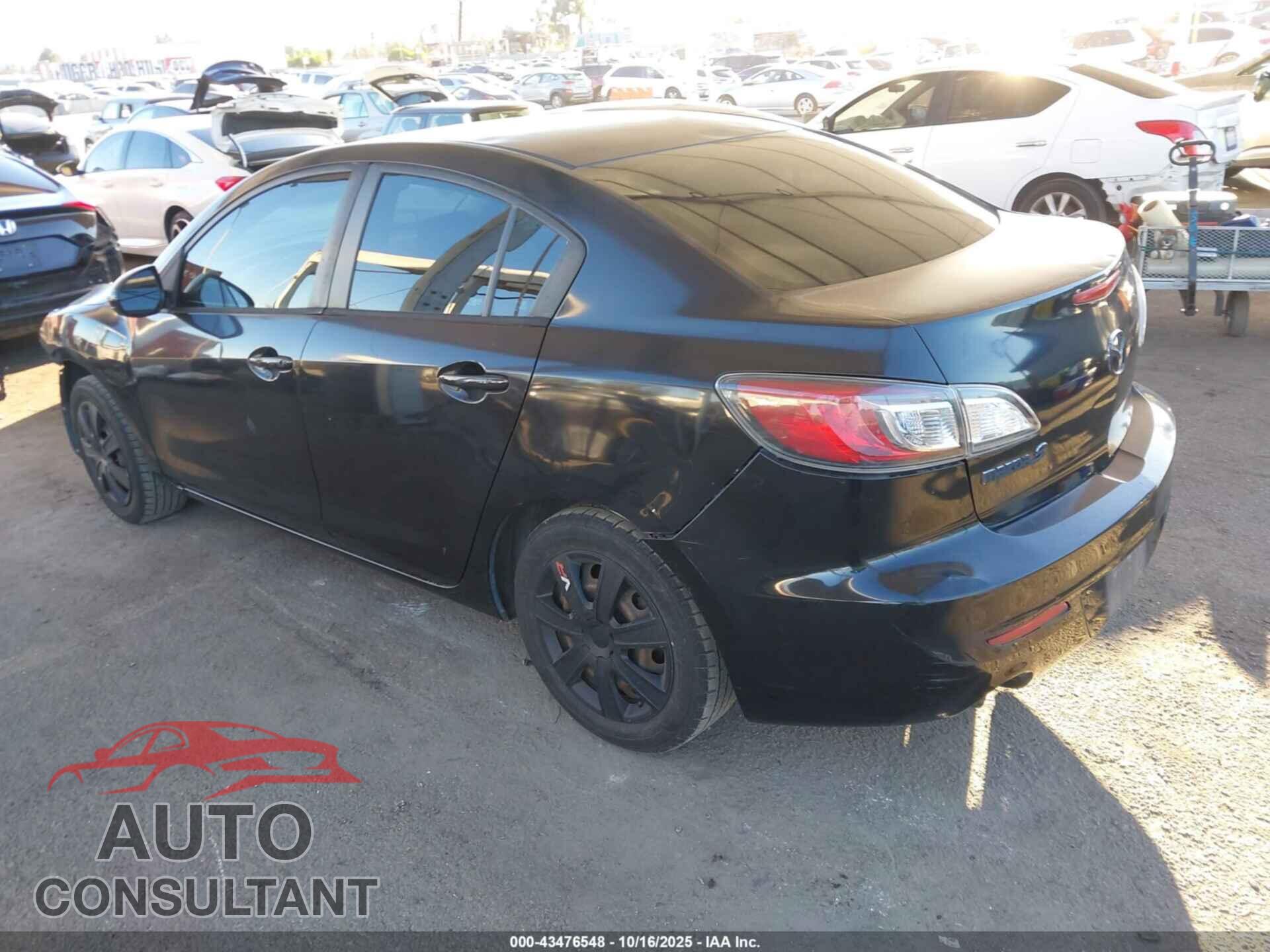 MAZDA MAZDA3 2012 - JM1BL1UGXC1558823