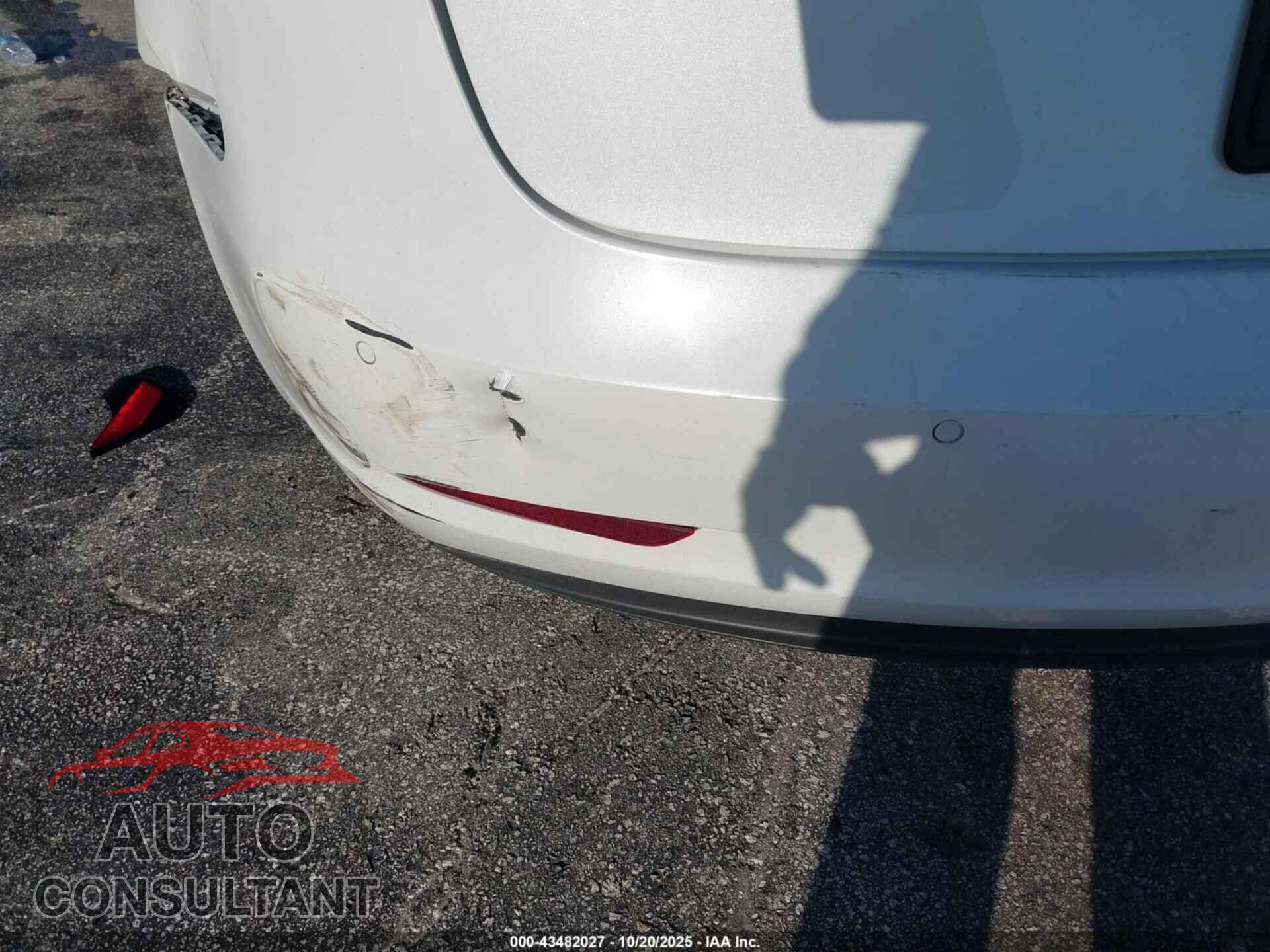 TESLA MODEL 3 2021 - 5YJ3E1EA2MF091737