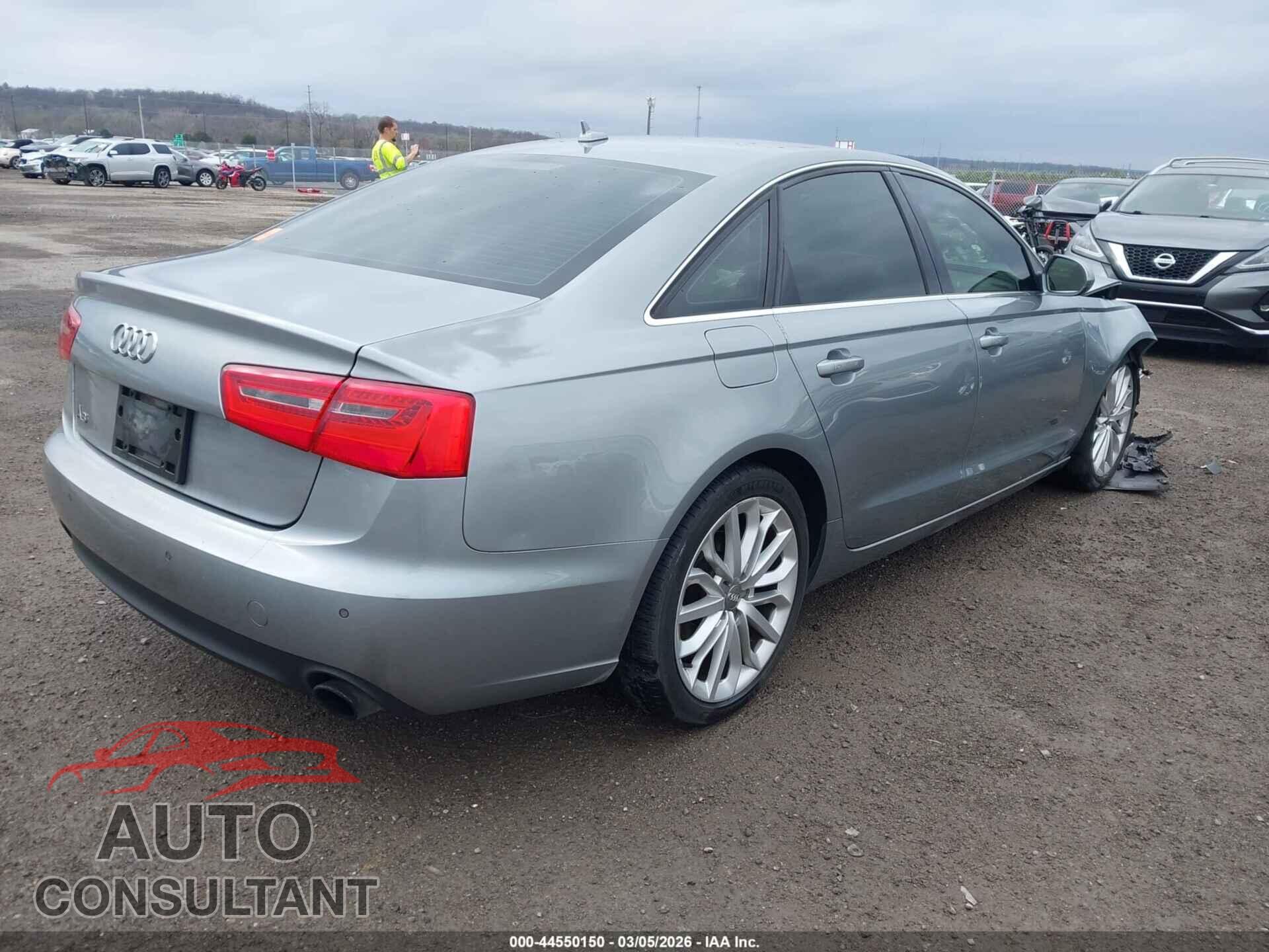 AUDI A6 2013 - WAUGFAFC2DN054121