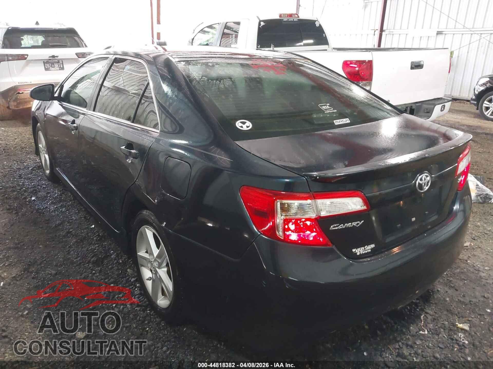 TOYOTA CAMRY 2014 - 4T1BF1FK1EU363473