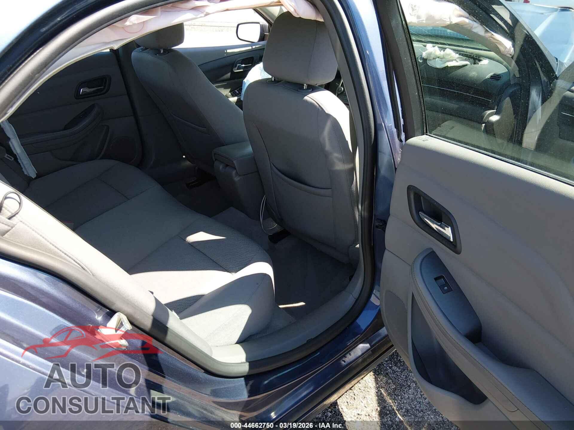 CHEVROLET MALIBU 2013 - 1G11B5SA0DF347311