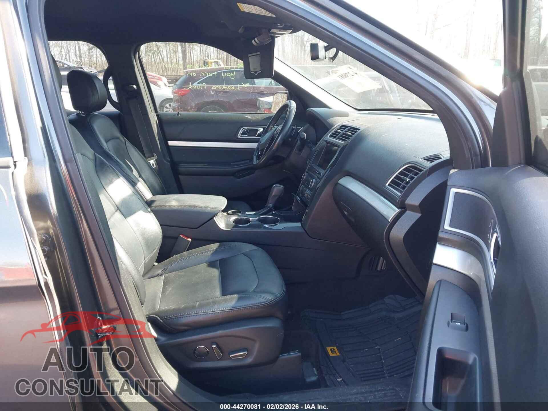 FORD EXPLORER 2017 - 1FM5K7D86HGD36744