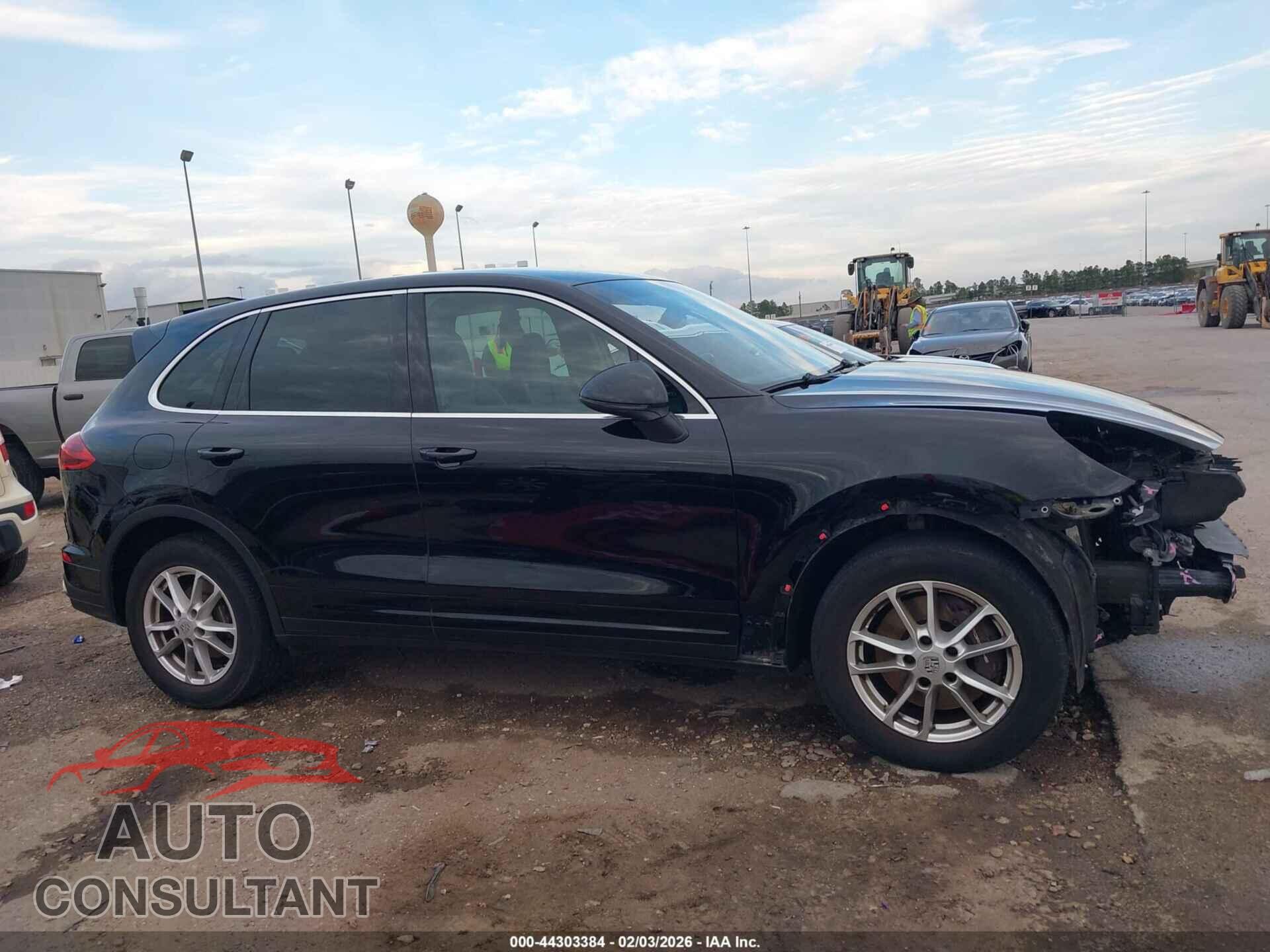 PORSCHE CAYENNE 2016 - WP1AA2A22GLA10078