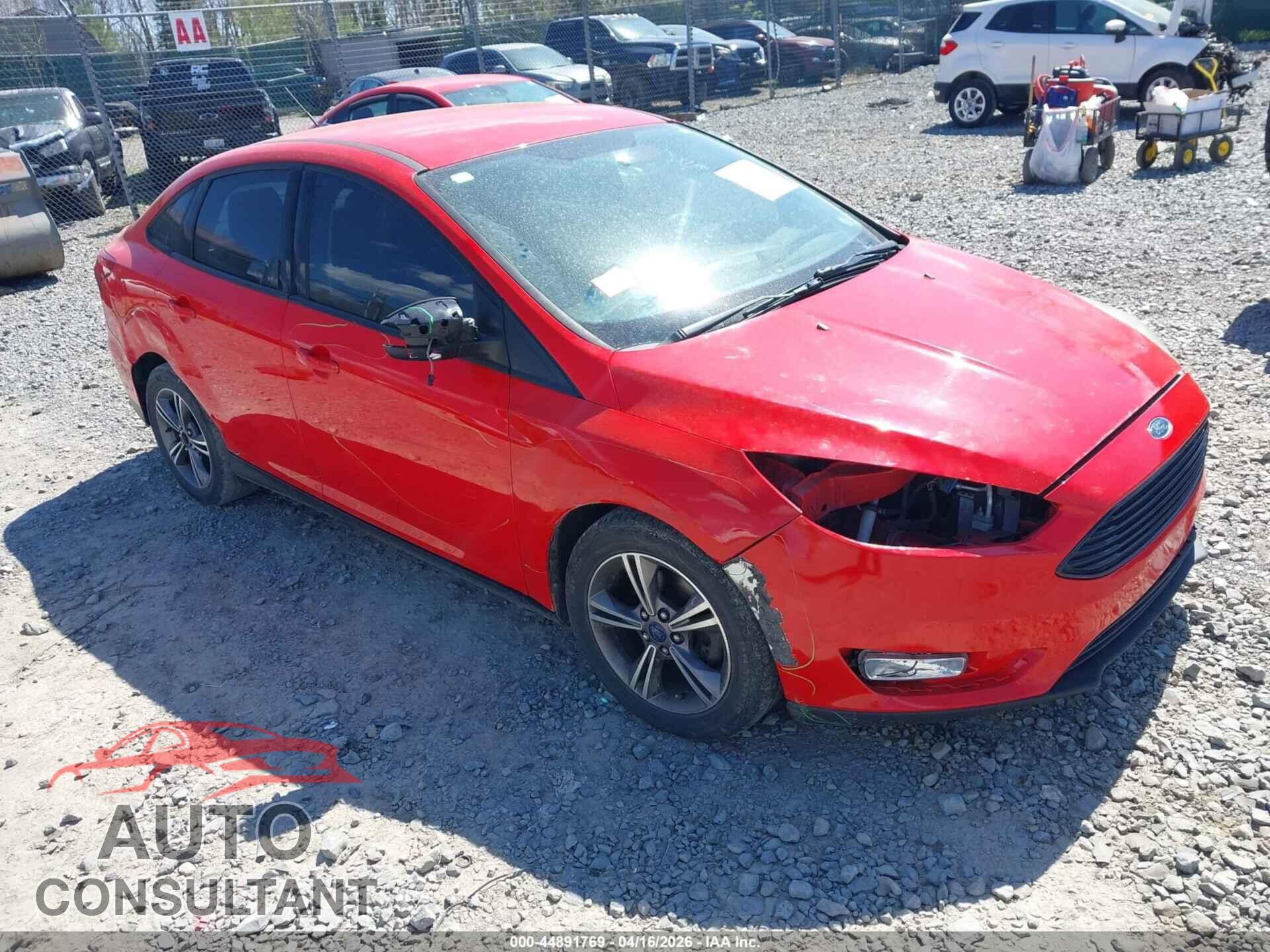 FORD FOCUS 2017 - 1FADP3FE2HL276097