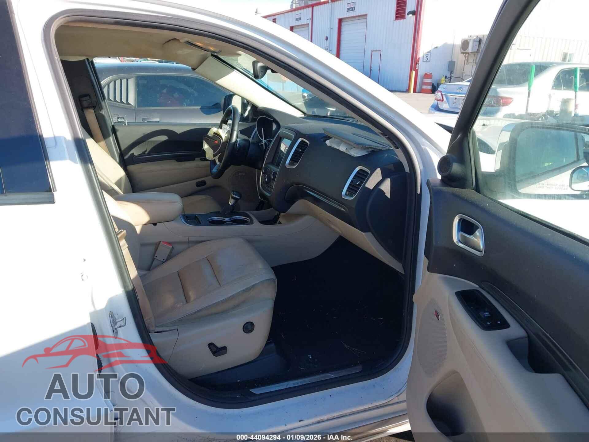DODGE DURANGO 2018 - 1C4SDHET4JC111939