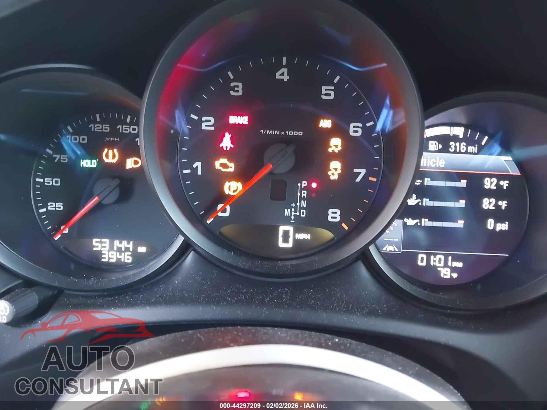 PORSCHE MACAN 2018 - WP1AA2A55JLB05882