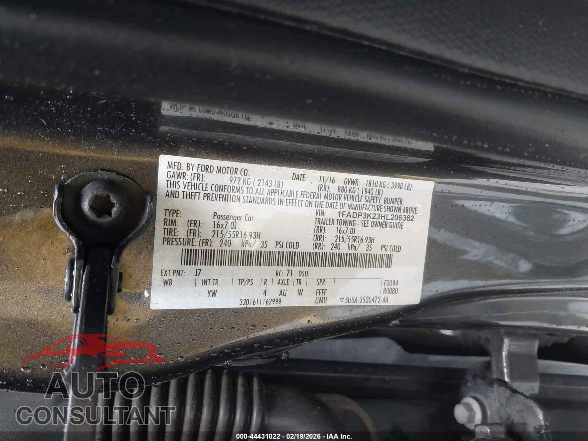 FORD FOCUS 2017 - 1FADP3K23HL206362