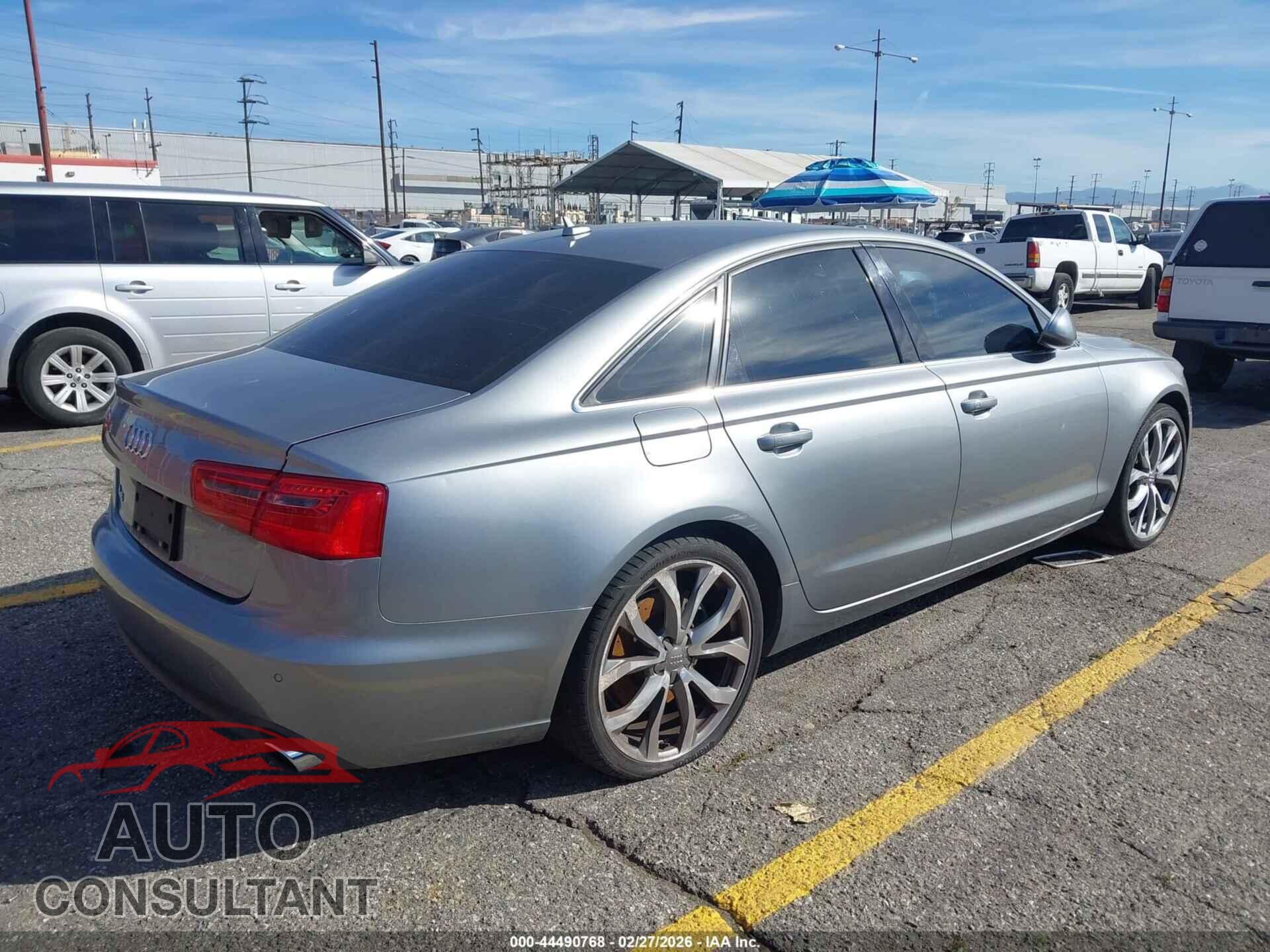AUDI A6 2014 - WAUGFAFC4EN018352