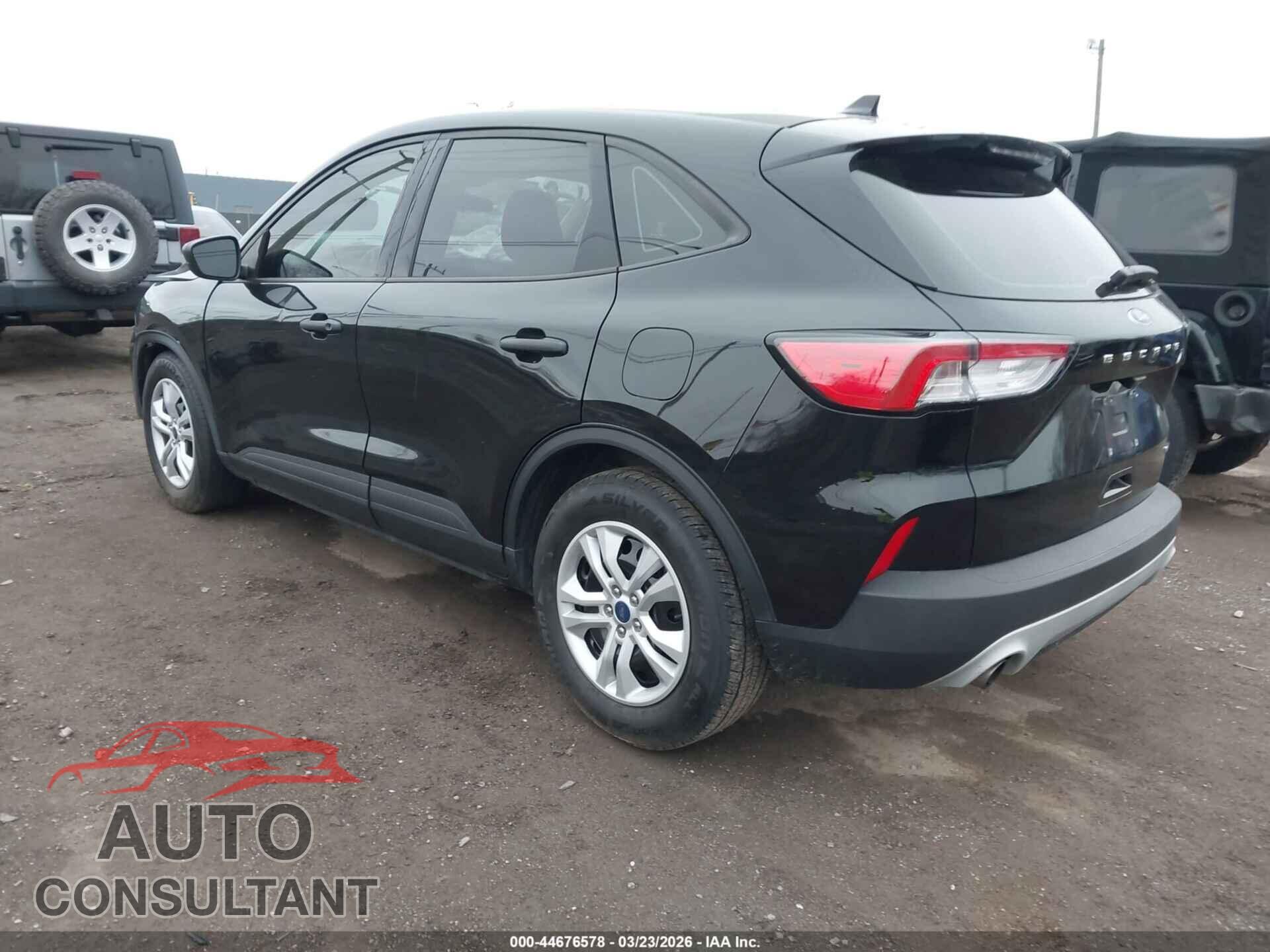 FORD ESCAPE 2020 - 1FMCU0F60LUA84438