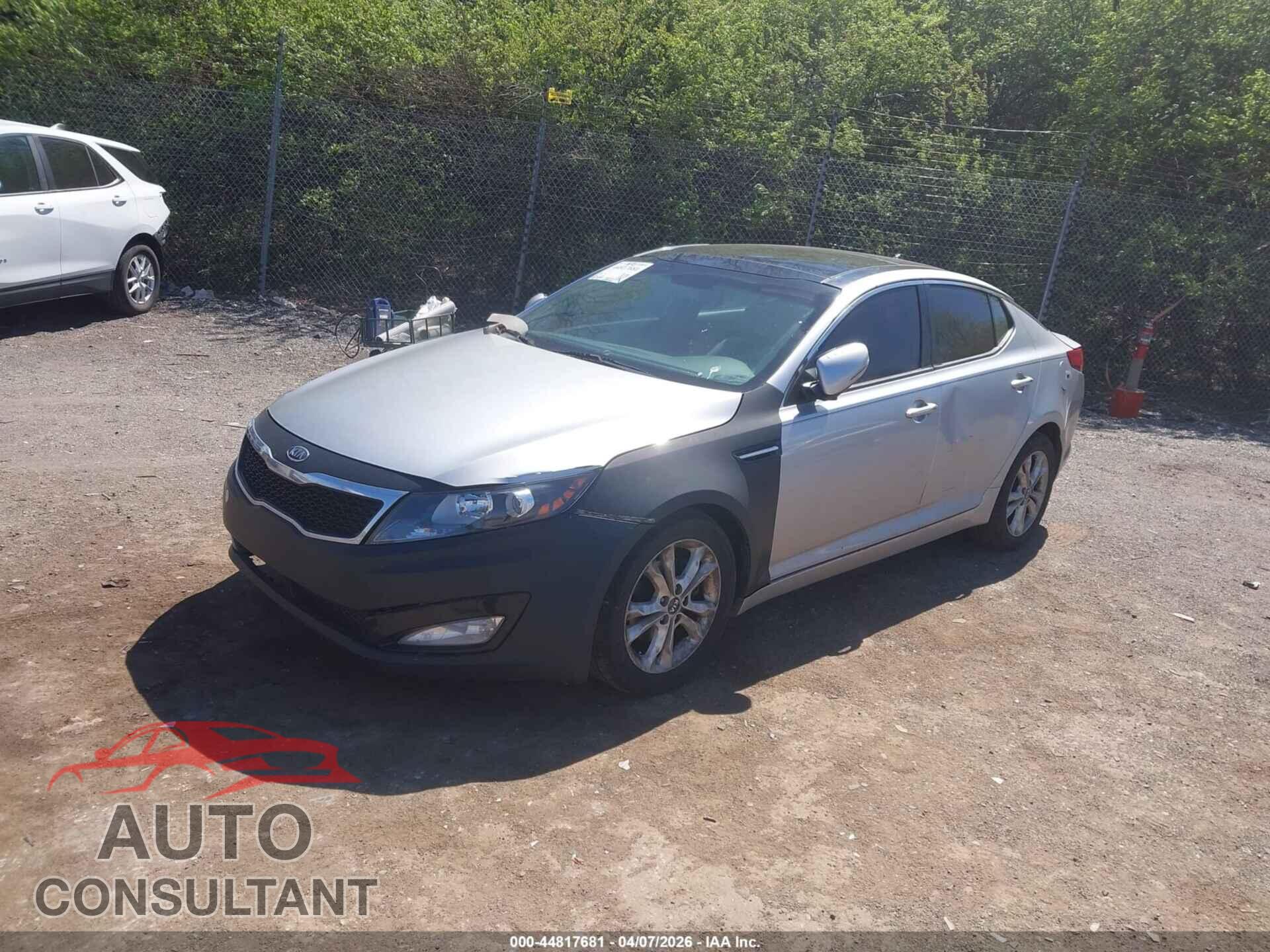 KIA OPTIMA 2011 - KNAGN4A71B5118872