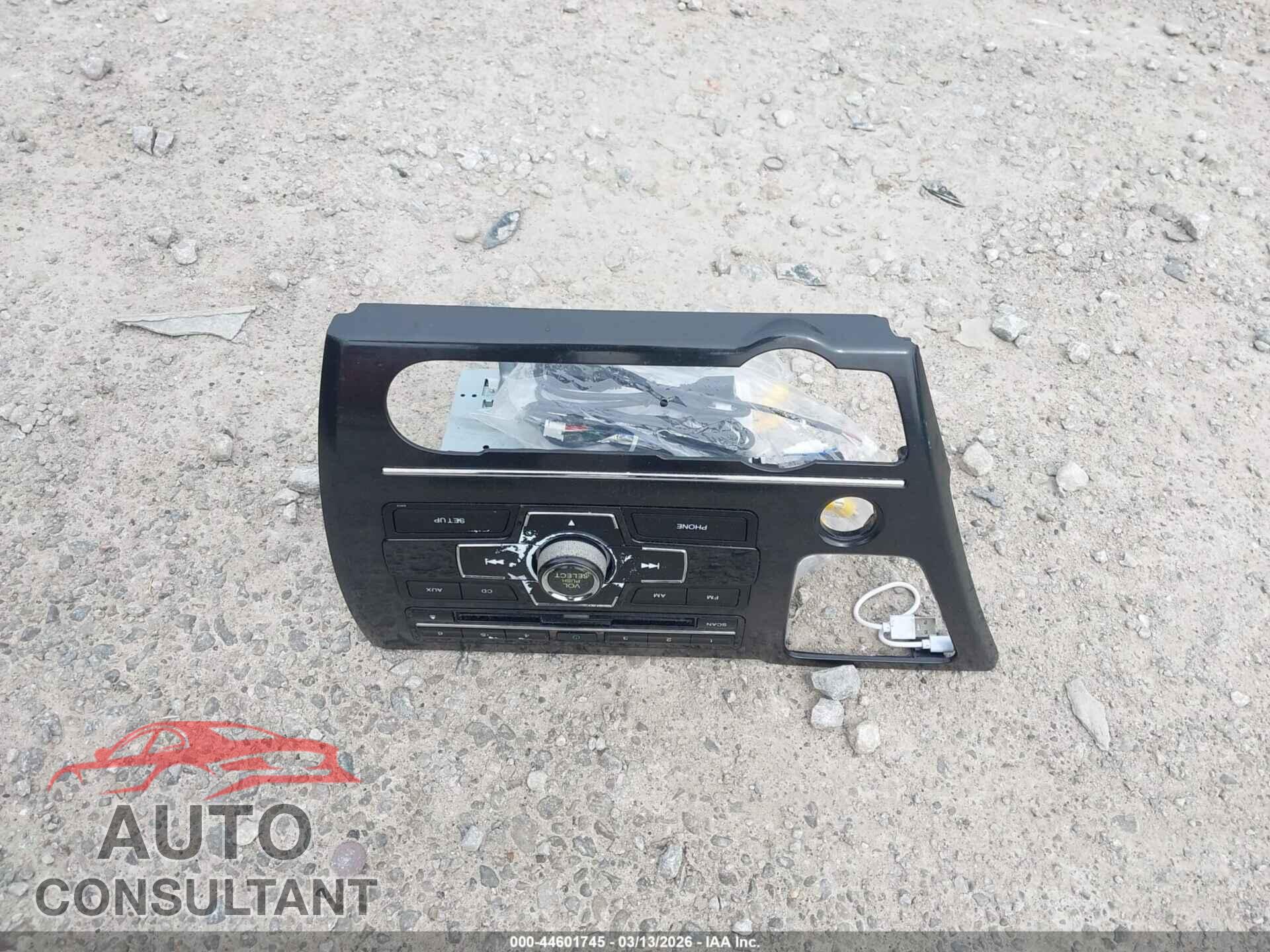 HONDA CIVIC 2013 - 19XFB2F59DE071908