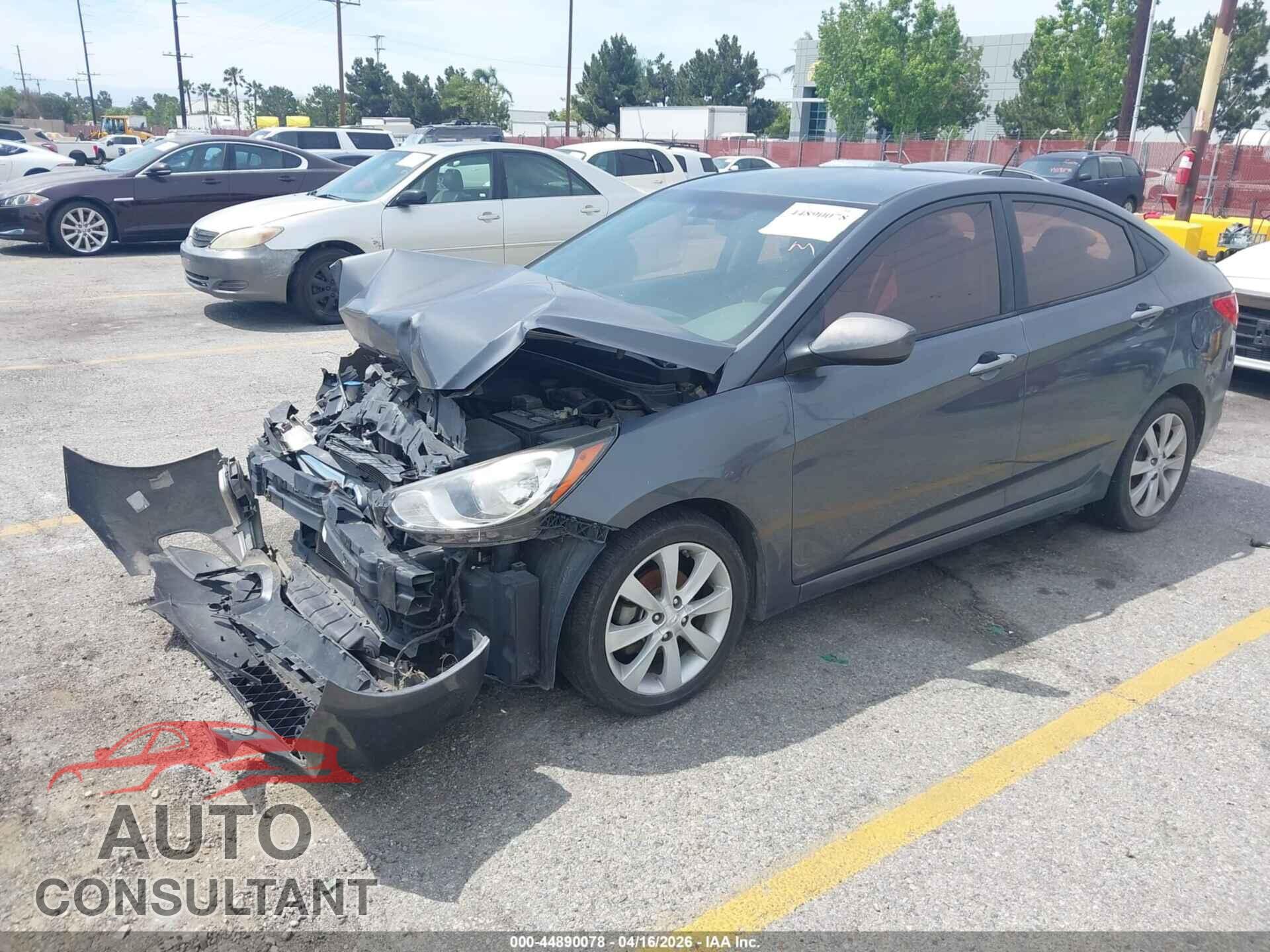 HYUNDAI ACCENT 2012 - KMHCU4AE7CU268930