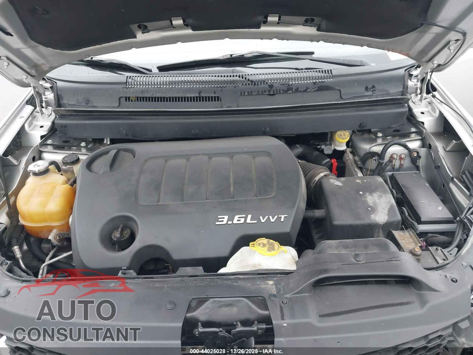 DODGE JOURNEY 2012 - 3C4PDCBG4CT204743