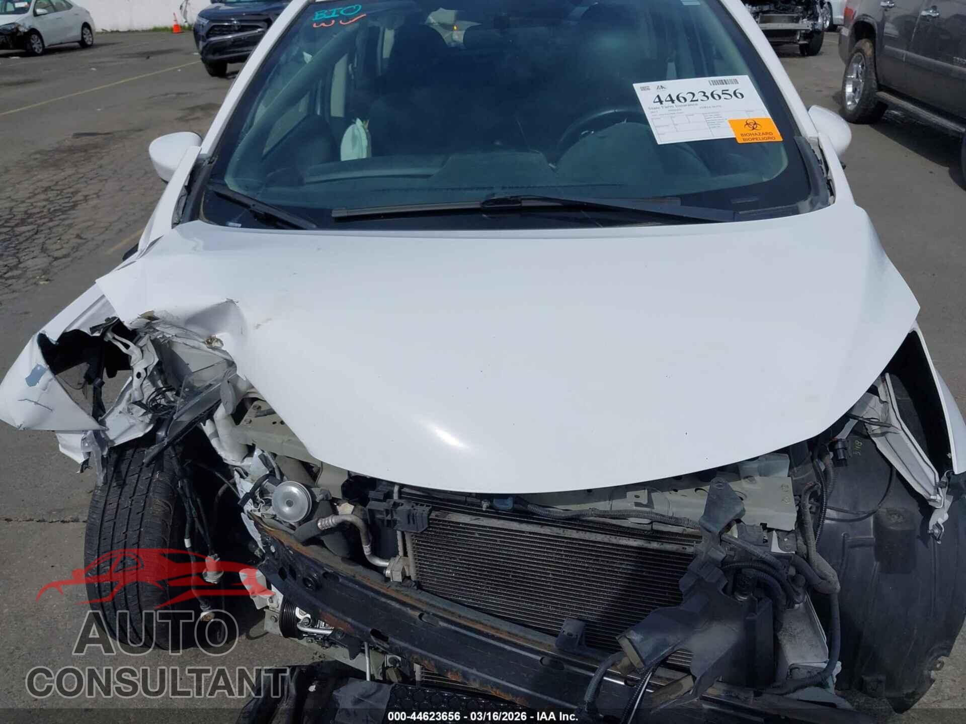 NISSAN VERSA NOTE 2017 - 3N1CE2CP8HL370472