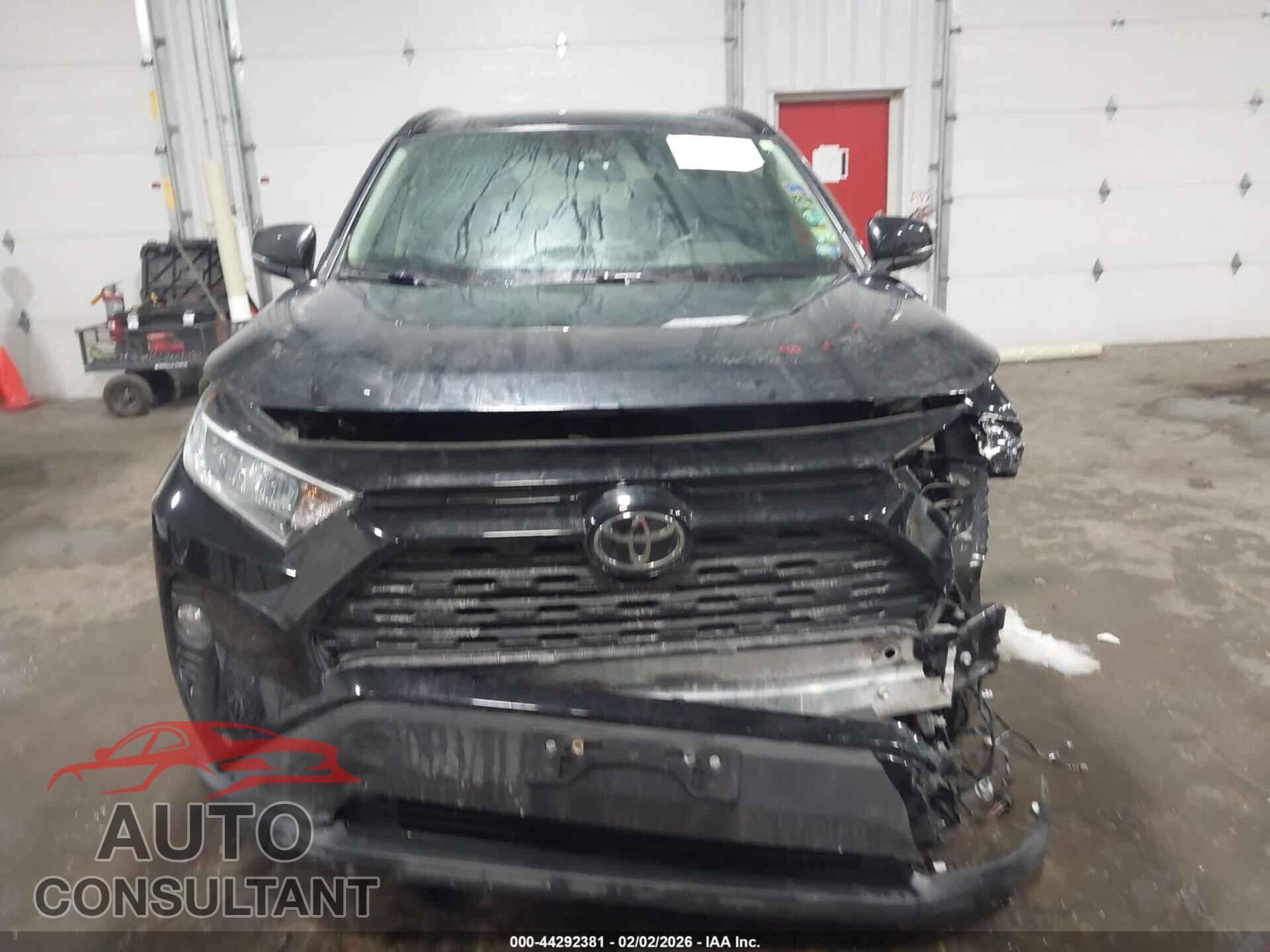 TOYOTA RAV4 2019 - JTMP1RFV6KJ005204