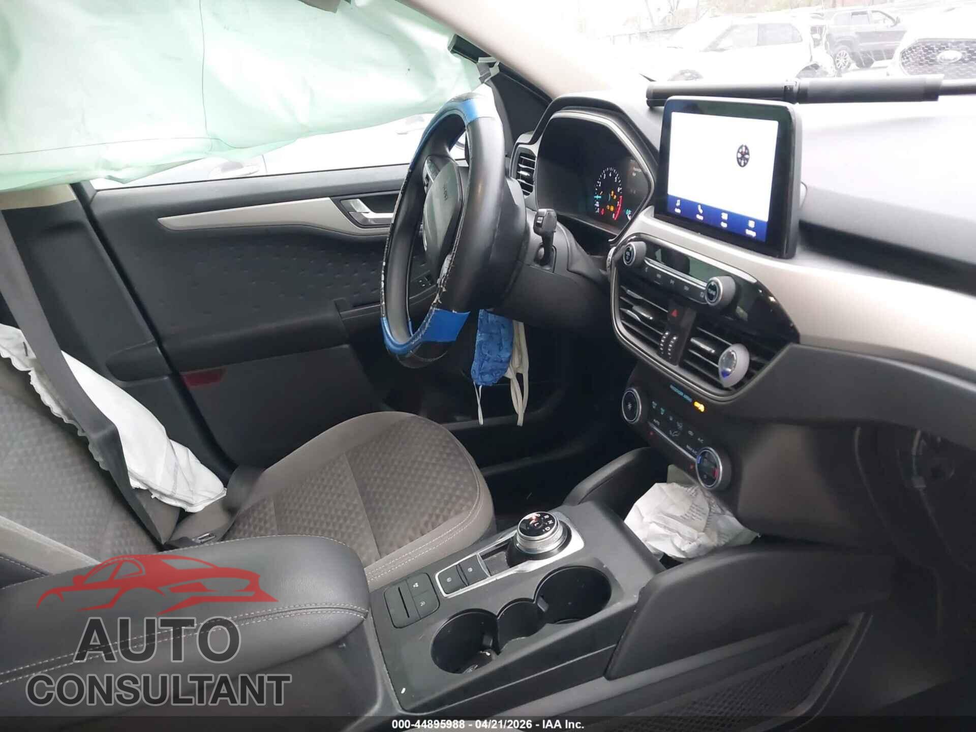 FORD ESCAPE 2020 - 1FMCU9G60LUA74107