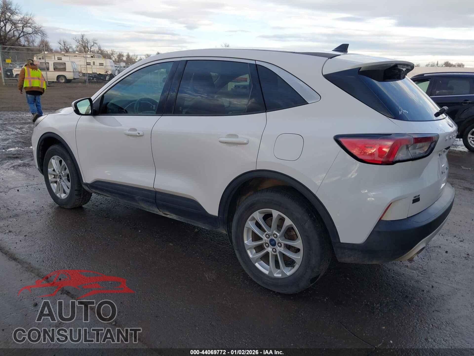 FORD ESCAPE 2020 - 1FMCU9G65LUA37005