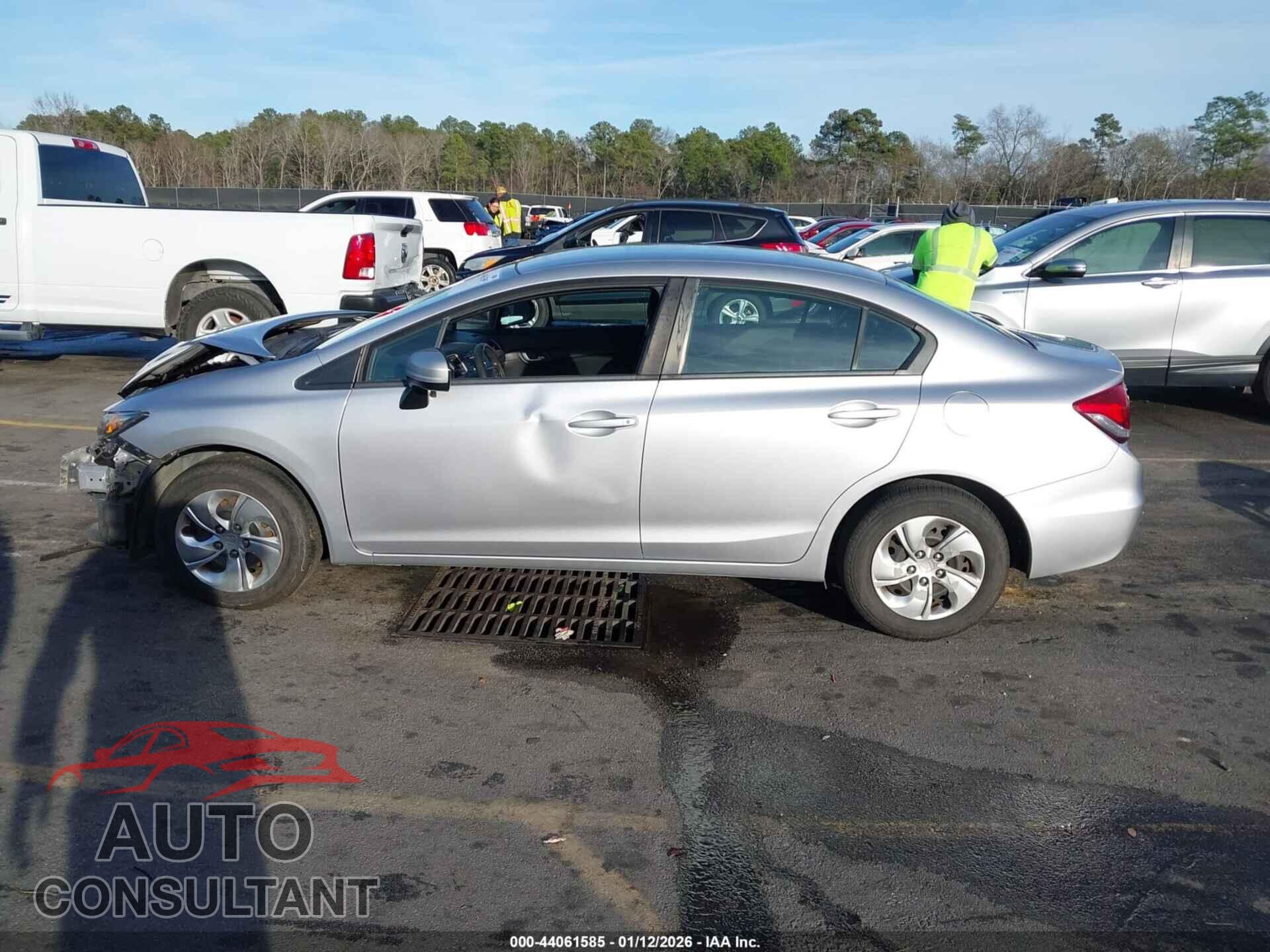 HONDA CIVIC 2015 - 19XFB2F58FE105159