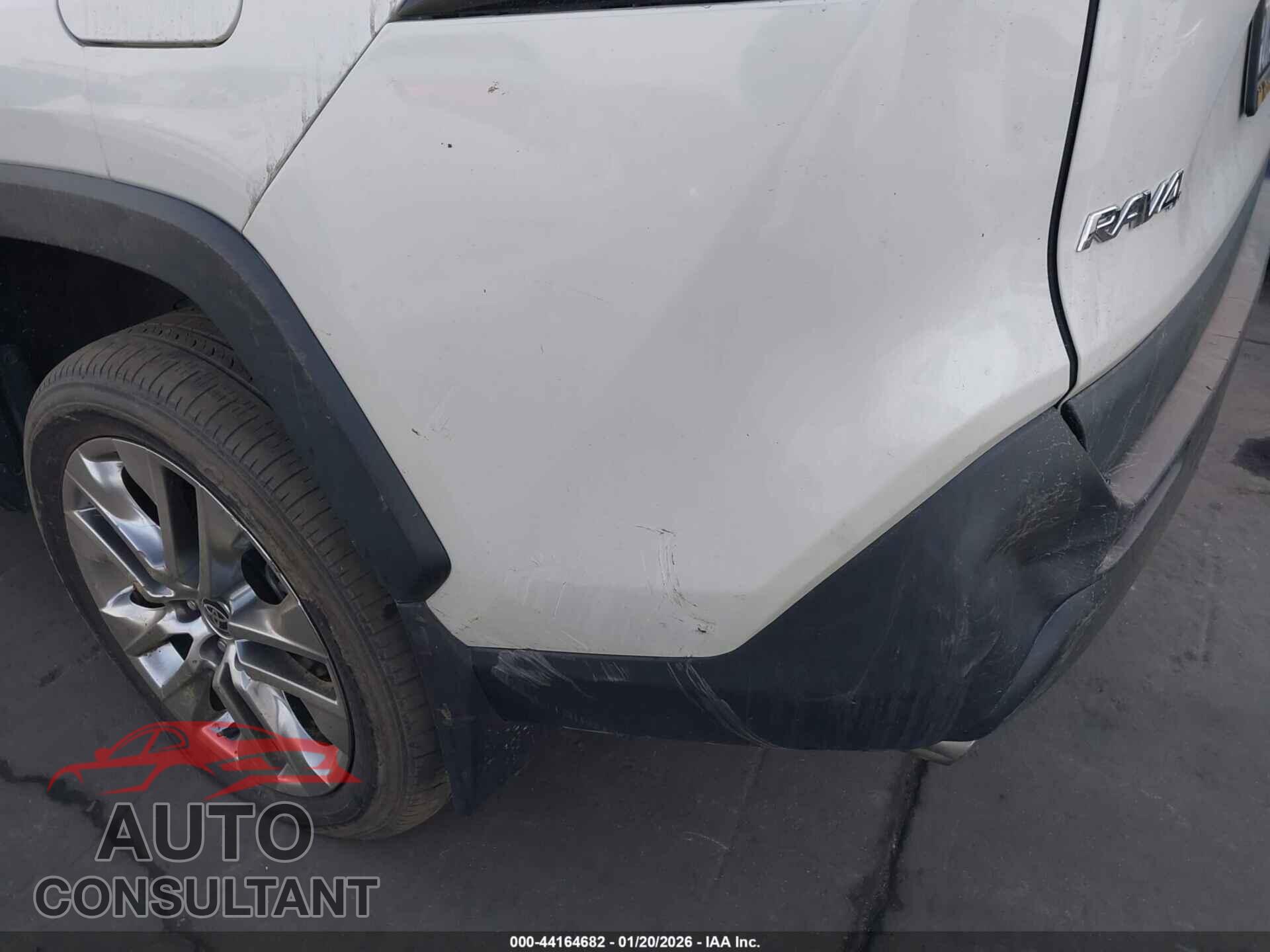 TOYOTA RAV4 2021 - 2T3C1RFV0MW152086