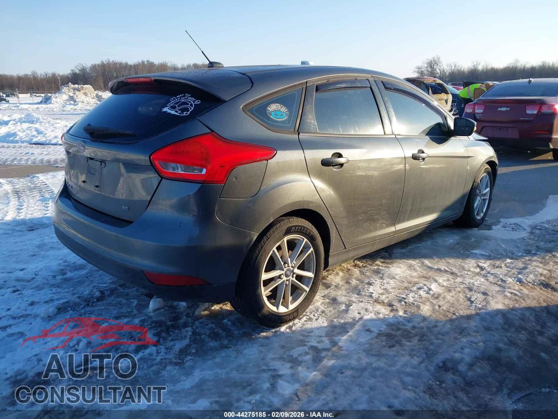 FORD FOCUS 2017 - 1FADP3K25HL215726