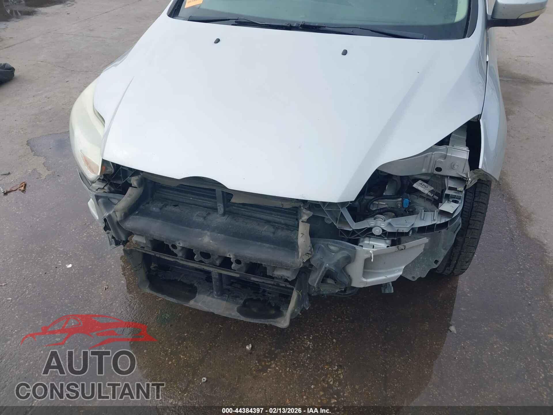 FORD FOCUS 2012 - 1FAHP3H2XCL391432