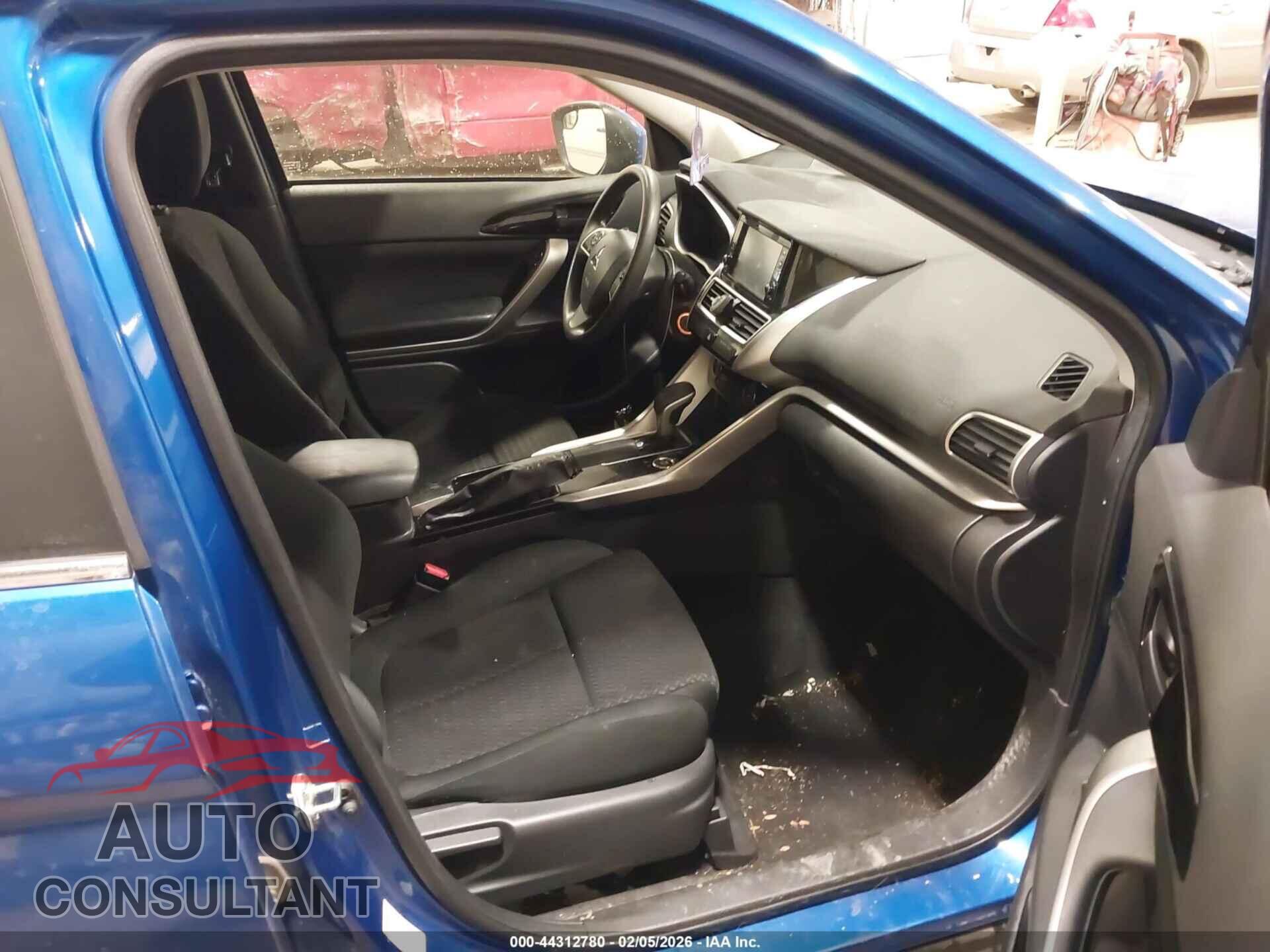 MITSUBISHI ECLIPSE CROSS 2019 - JA4AT3AA0KZ052872