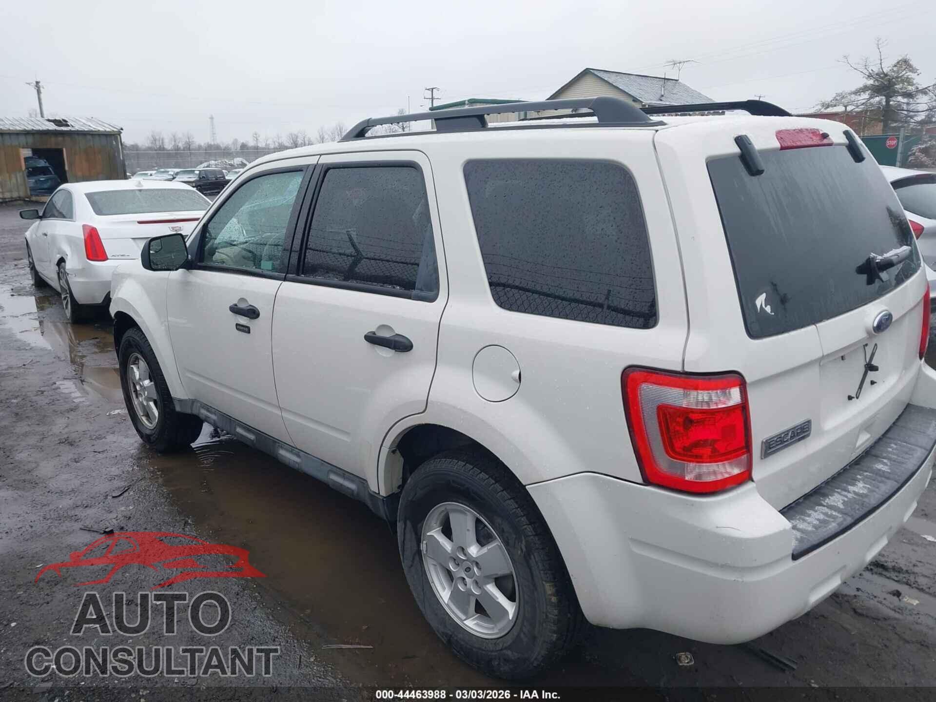 FORD ESCAPE 2010 - 1FMCU0D70AKA86579