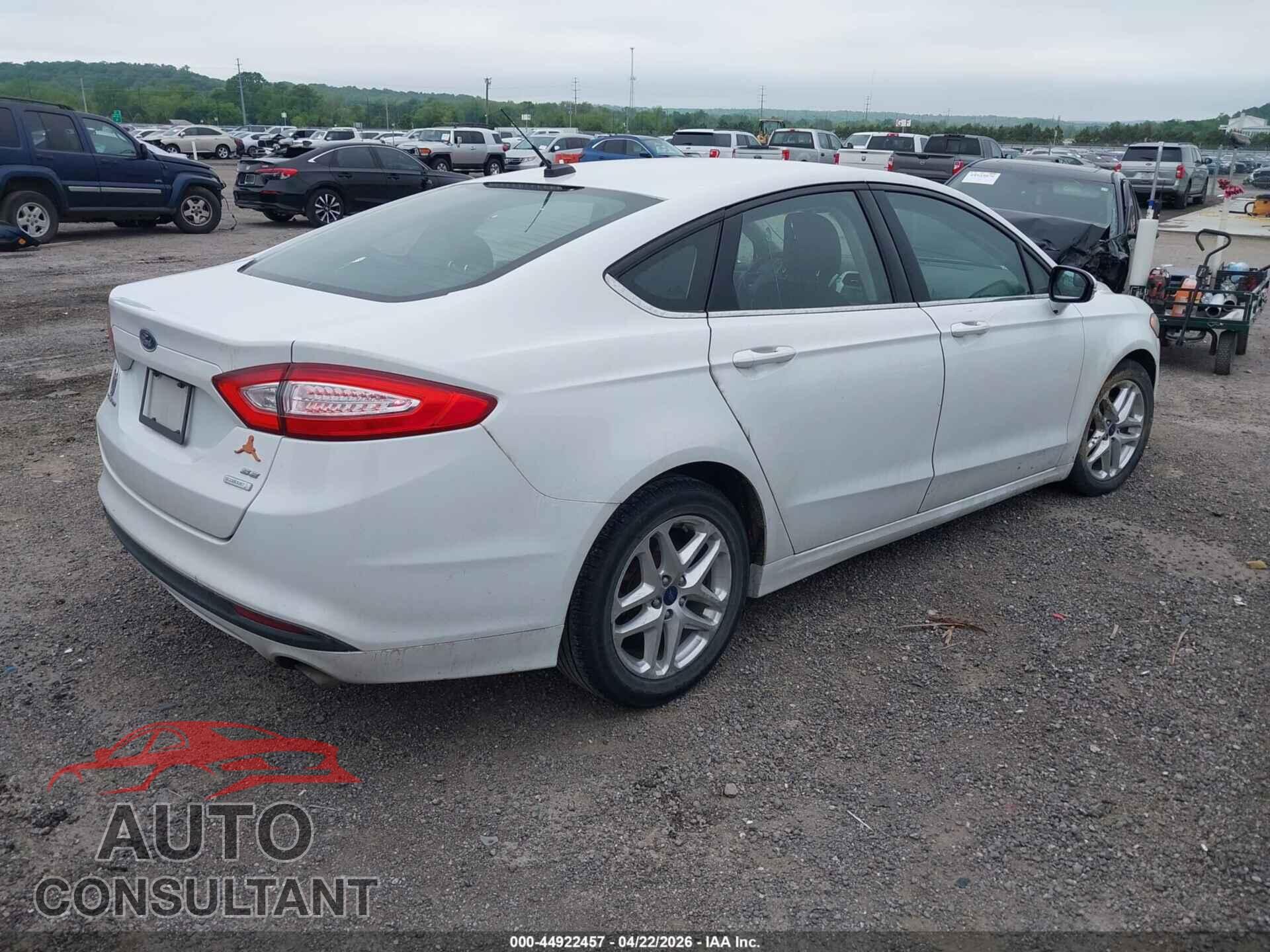 FORD FUSION 2015 - 1FA6P0HD1F5110182