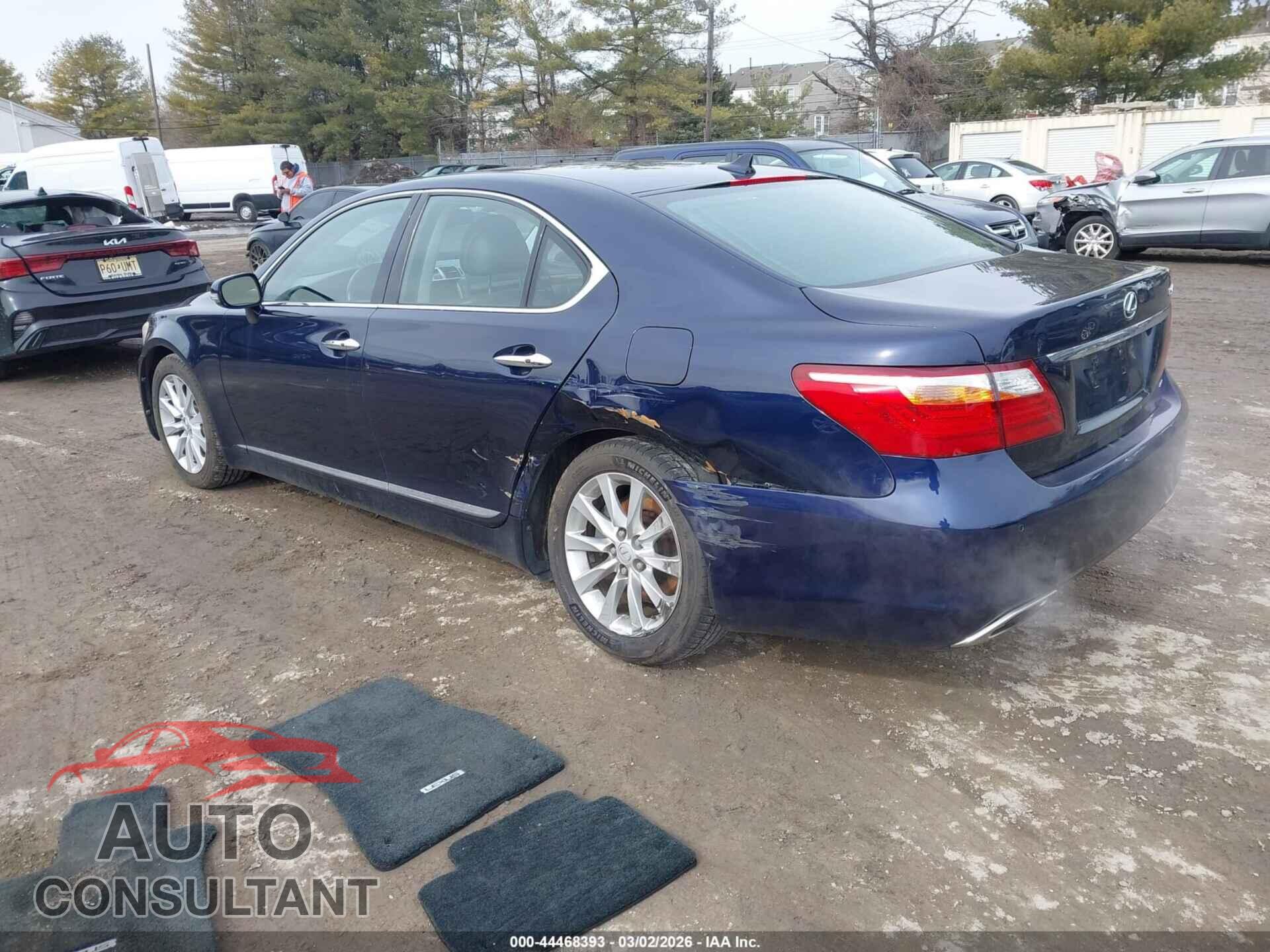 LEXUS LS 460 2012 - JTHCL5EF8C5012580