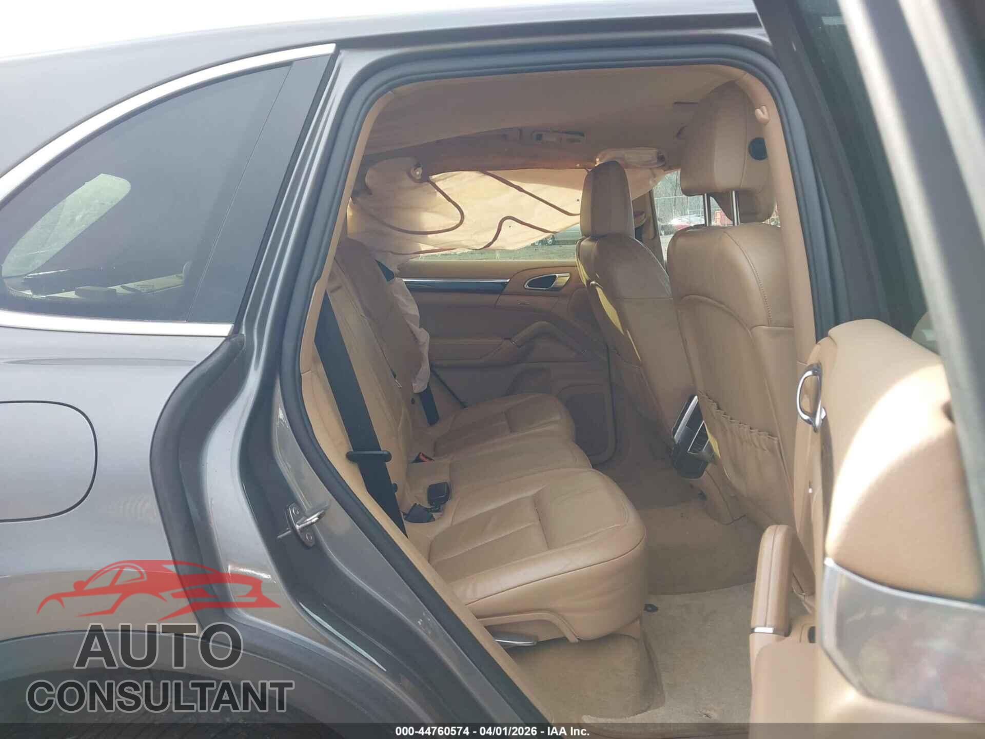 PORSCHE CAYENNE 2011 - WP1AB2A22BLA43636