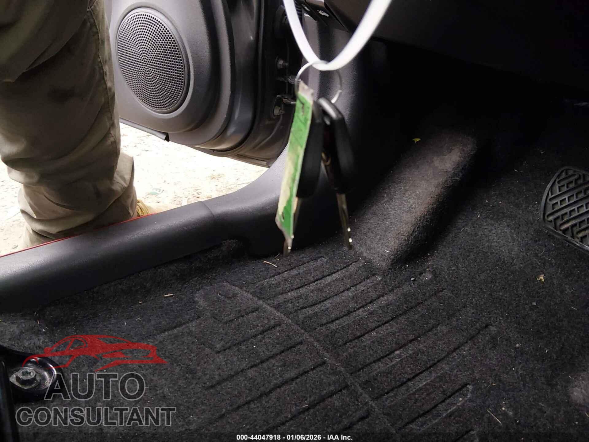 NISSAN VERSA NOTE 2016 - 3N1CE2CP8GL361401