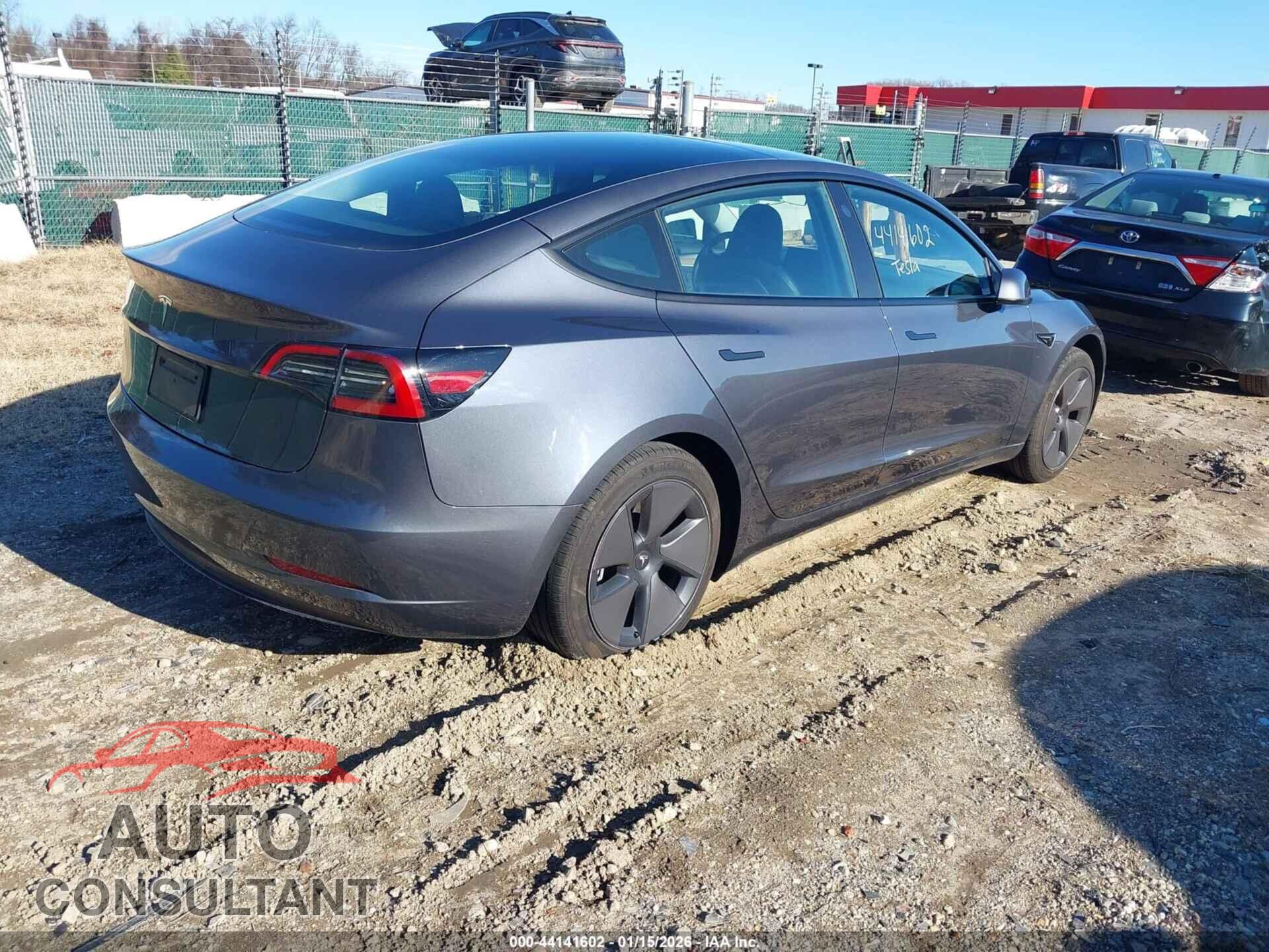 TESLA MODEL 3 2023 - 5YJ3E1EA5PF687865