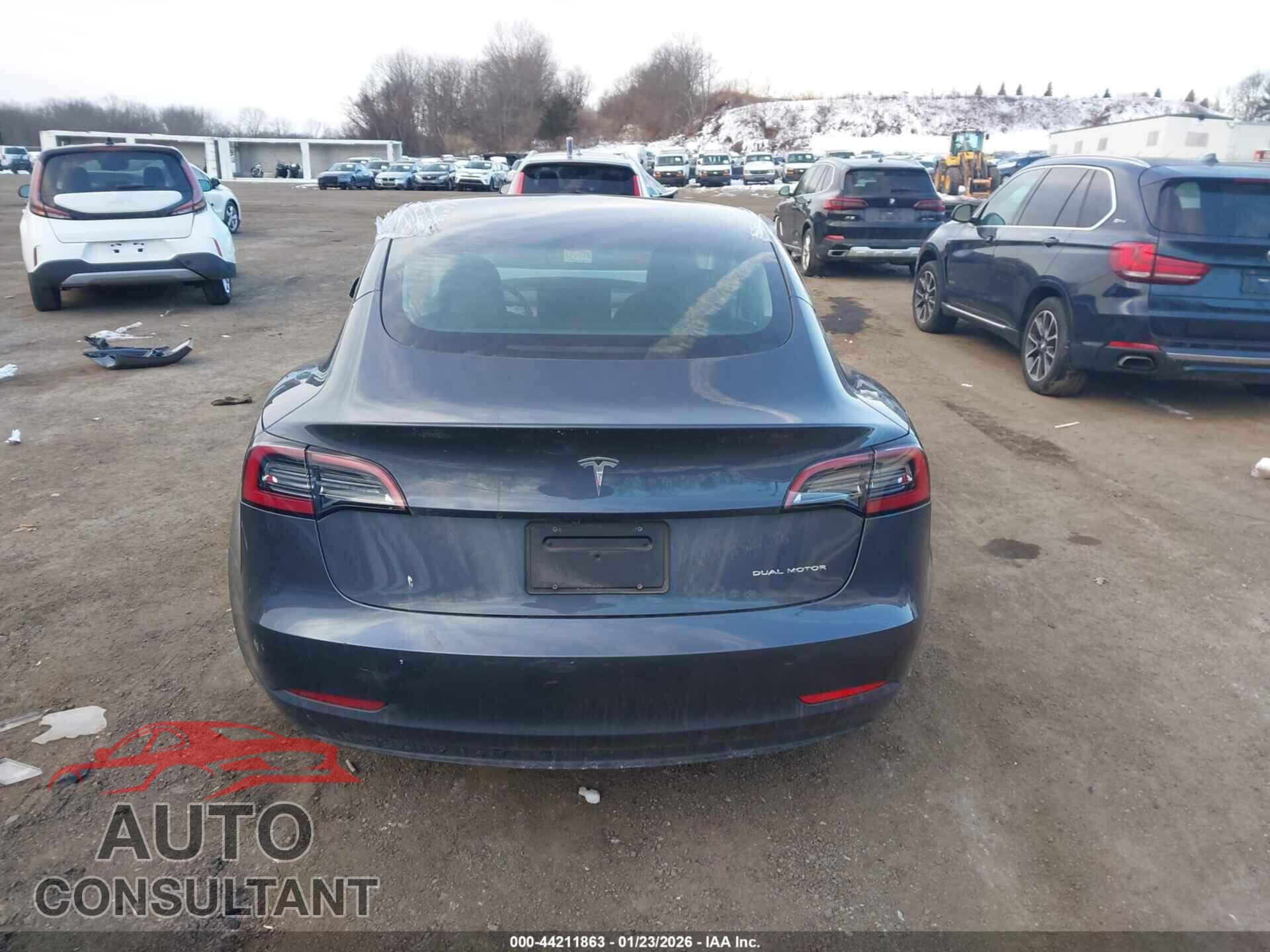 TESLA MODEL 3 2023 - 5YJ3E1EB3PF633862