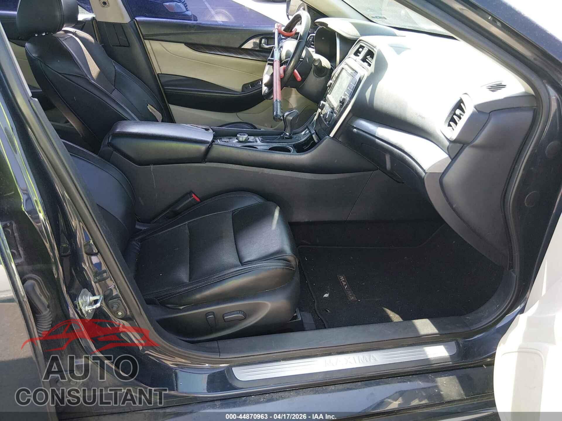 NISSAN MAXIMA 2017 - 1N4AA6AP2HC374481