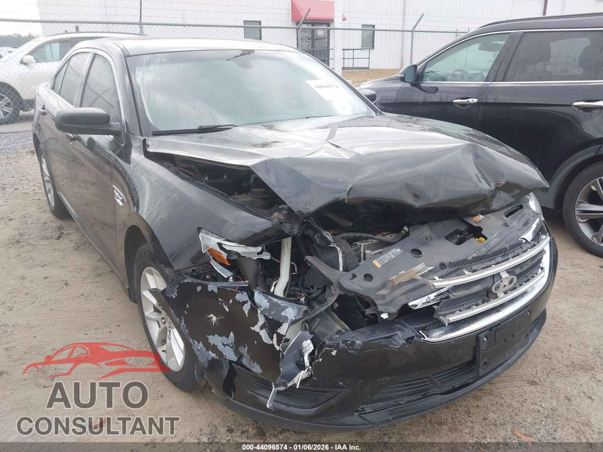FORD TAURUS 2013 - 1FAHP2D80DG172686
