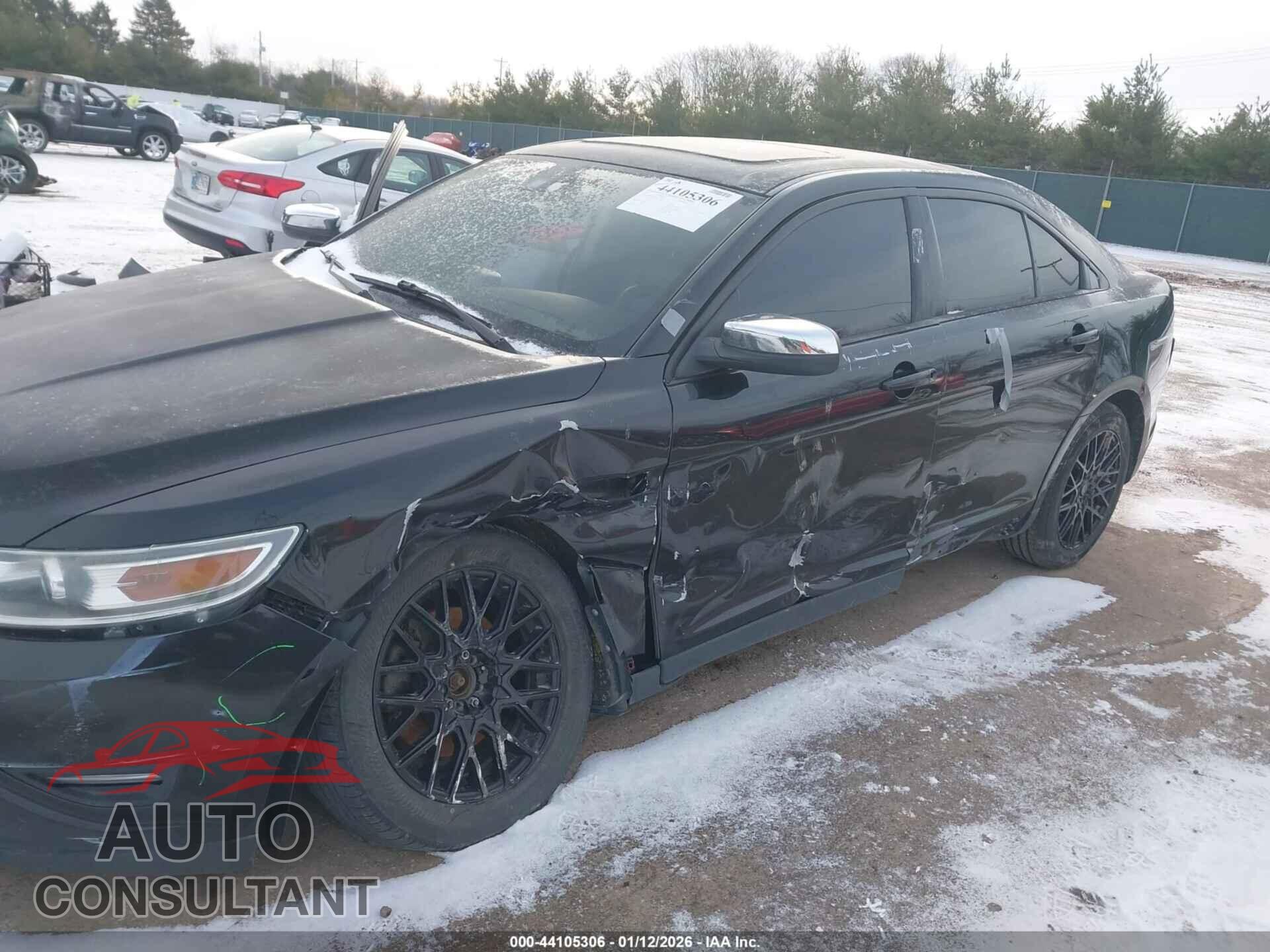 FORD TAURUS 2010 - 1FAHP2JW0AG112504
